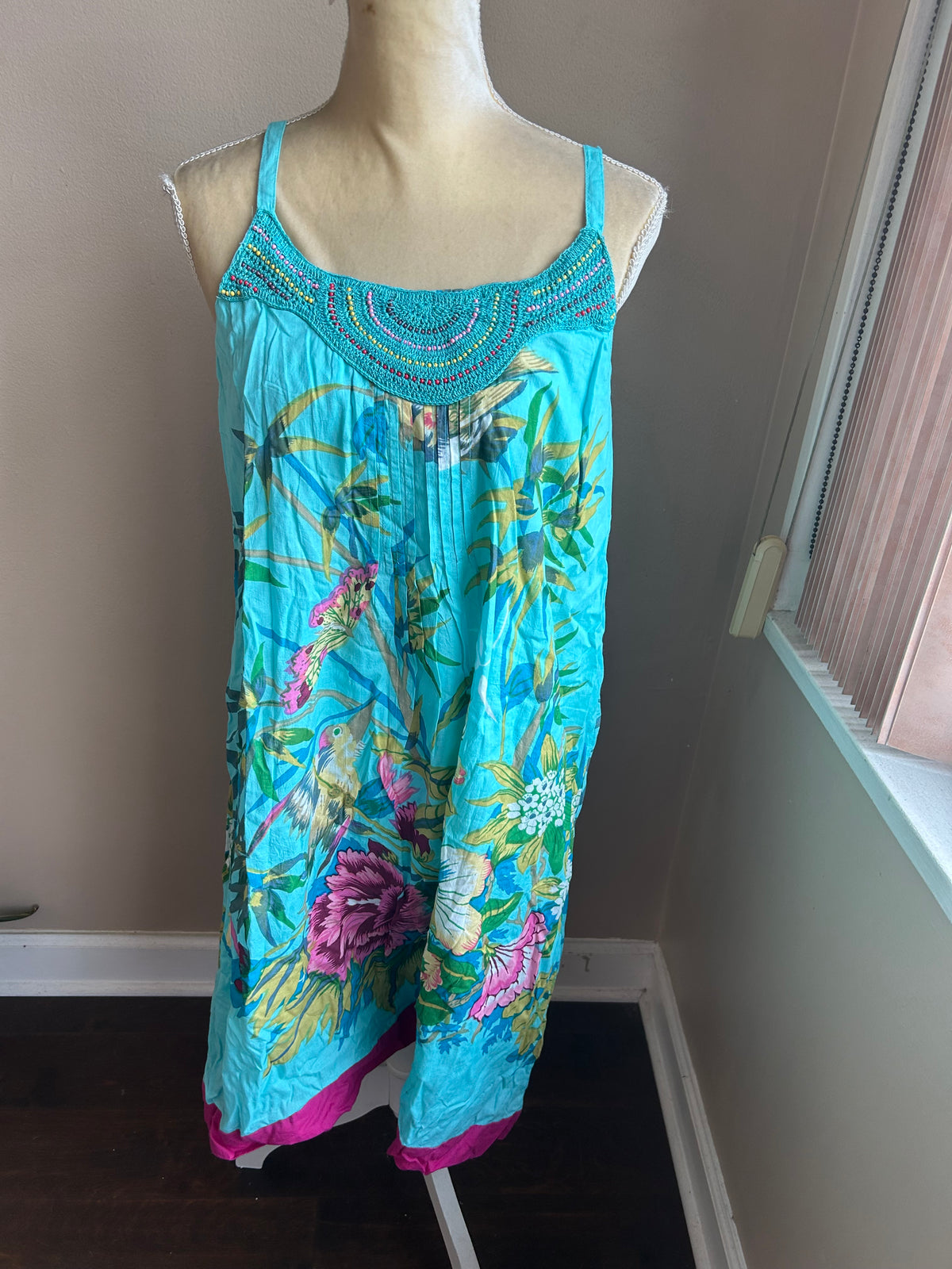 Mystery Women’s Crochet Embroidered Smocked Sz M Cotton Lined 5003