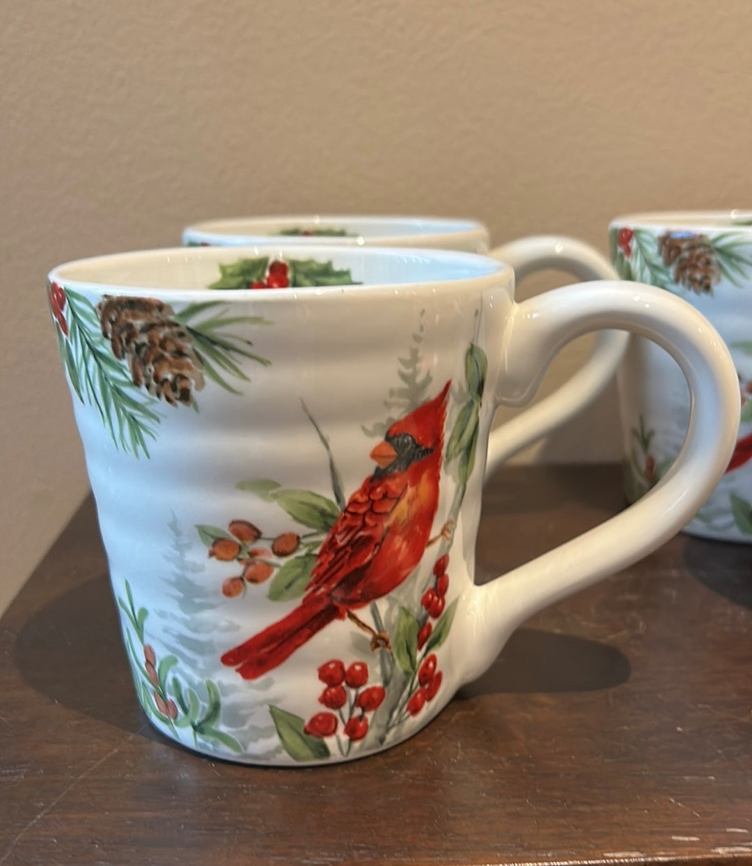 Maxcera set of 4 Christmas Mugs New Red Cardinal  Holly Berries Ceramic