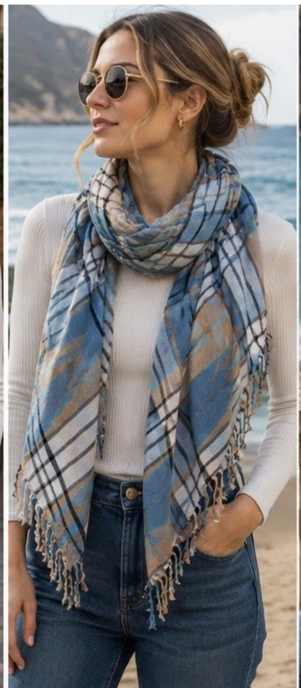 New Womens Scarf Square Printed Multicolor Fringed Aztec 5000-3102