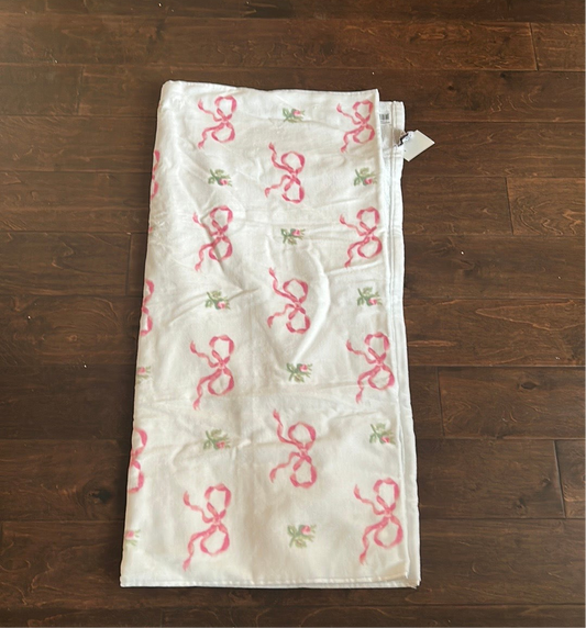 Laura Ashley Coquette Pink Bow Rosebud Bath & Beach Towel Cotton Velour NEW