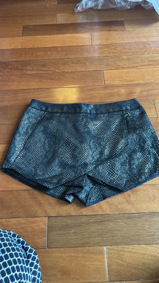 Express Women’s Snake Skin Print Skort Sz 4 New Black Silver Metallic ST2225