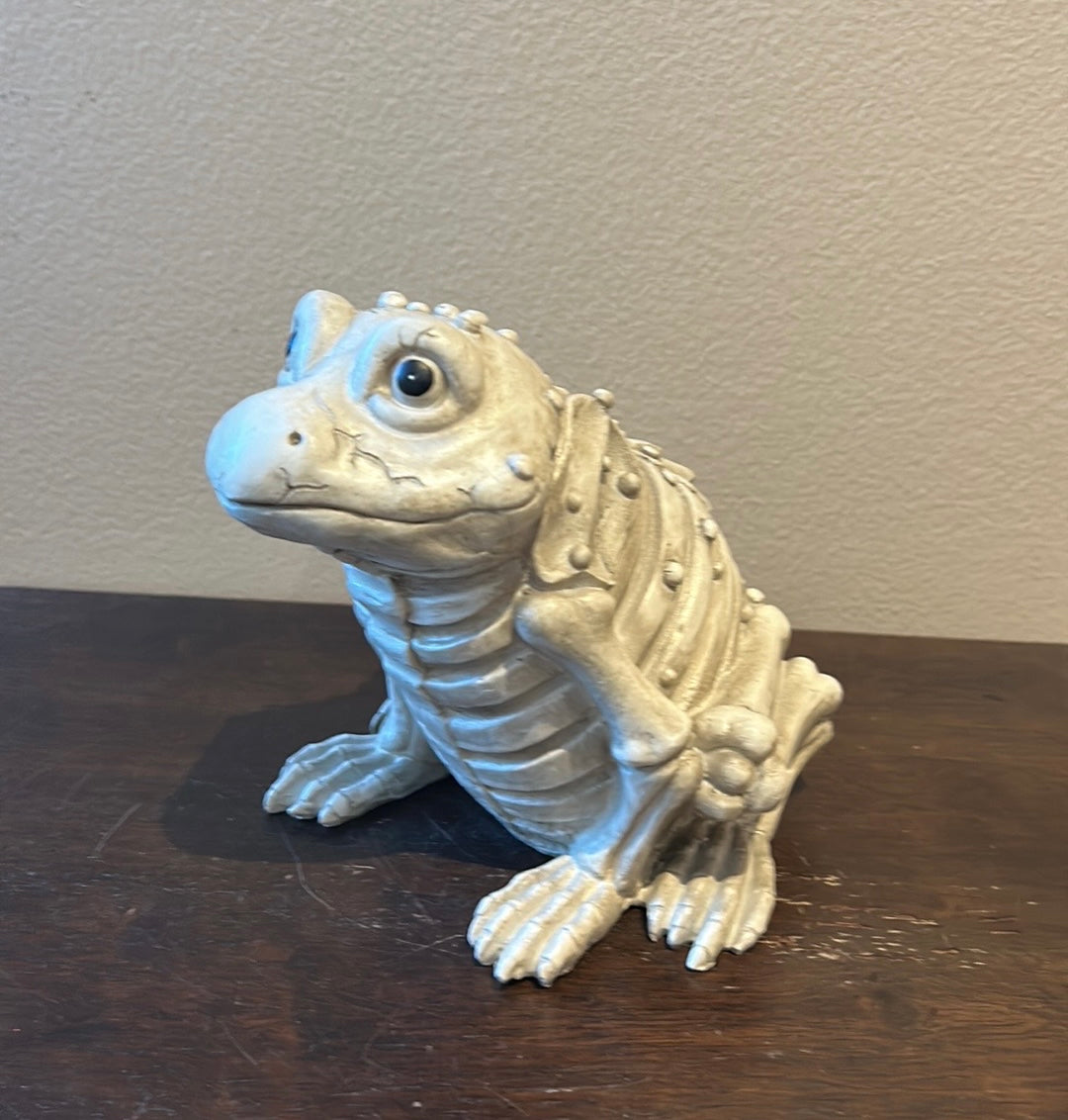 New Skeleton Frog Spooky Bones Halloween Home Decor Beige