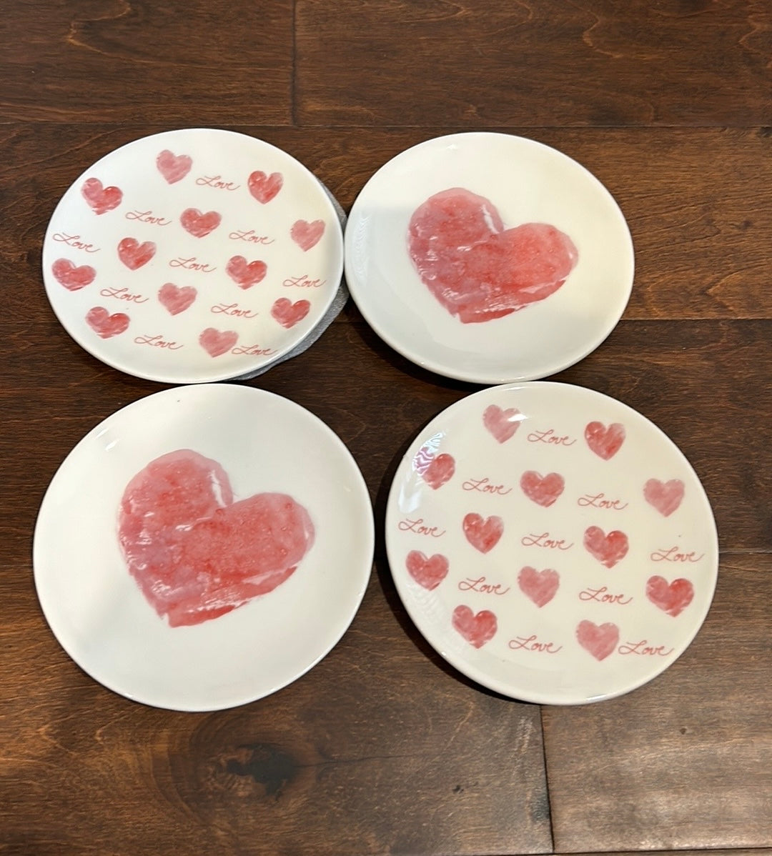 Set of 4 Maxcera 6" Appetizer Dessert Plates Pink Hearts Love Design Ceramic