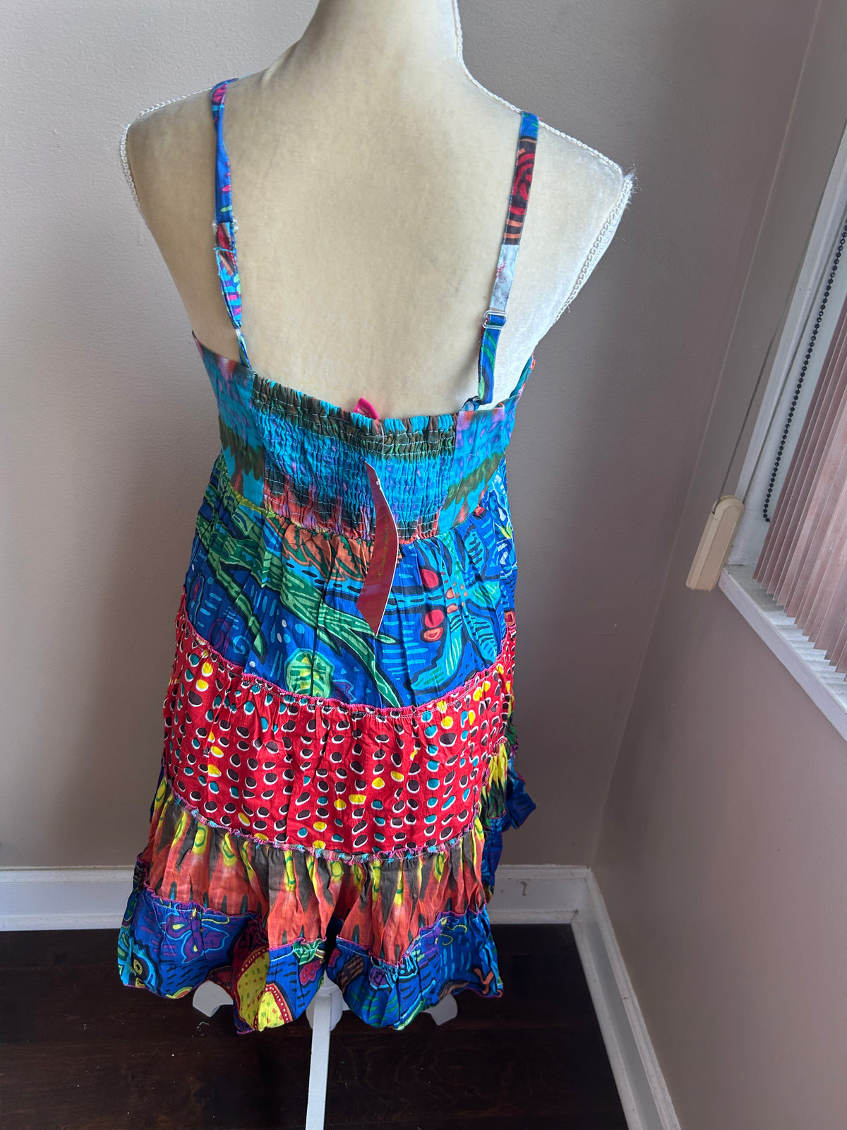 Mystery Women’s Crochet Embroidered Smocked Sz M Cotton Lined 5003