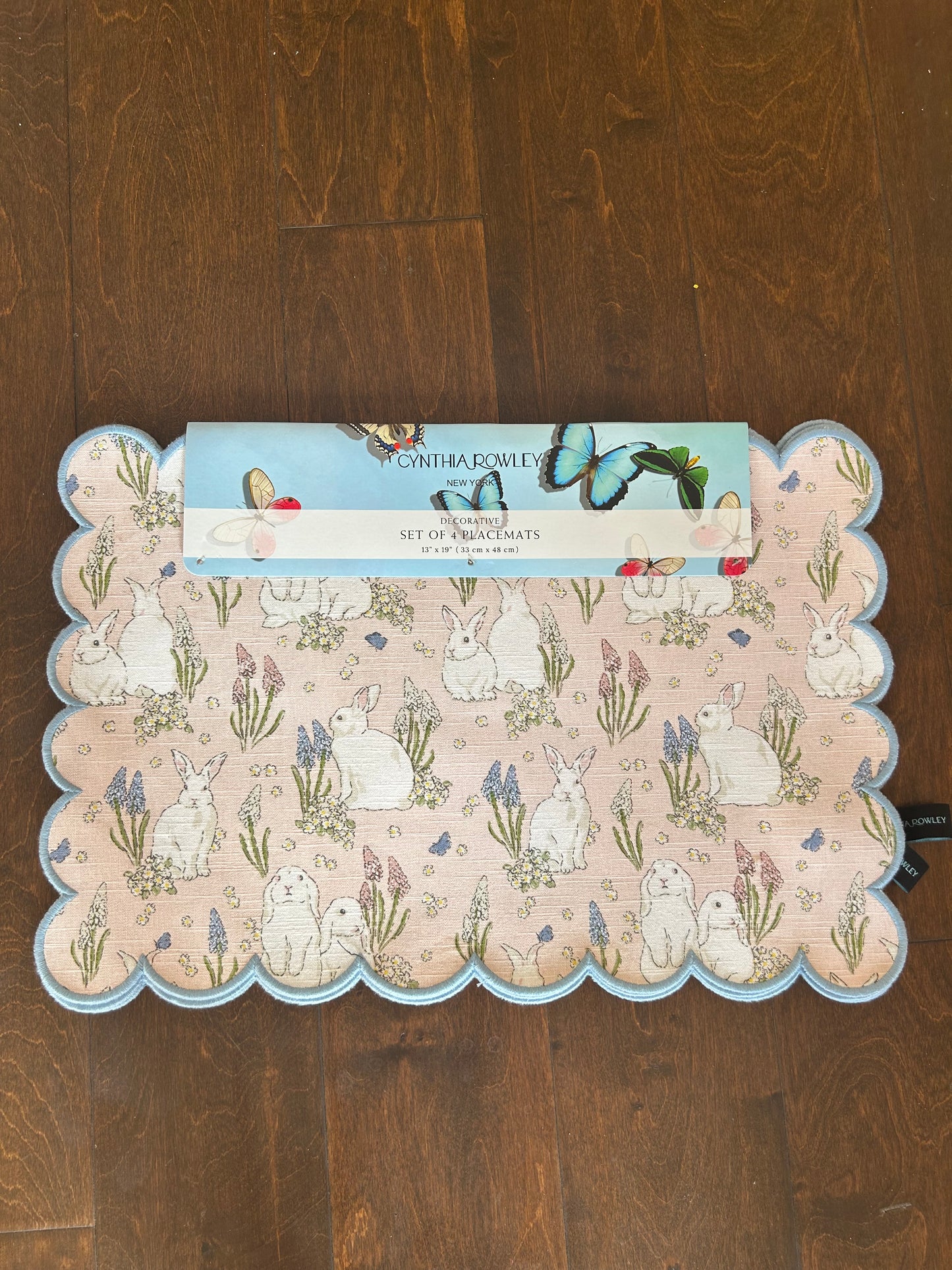 Cynthia Rowley 4 Easter Placemats Tulips Floral Bunny New Pastel Scalloped