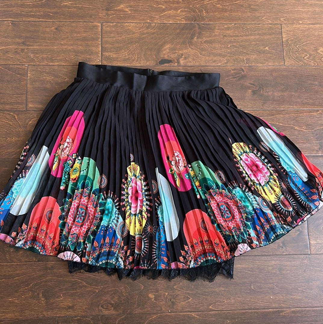 Desigual Pleated Short Skirt Black Colorful Sz 38 New Floral ST2825
