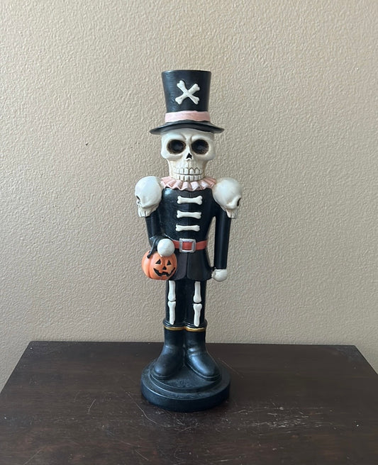 New Skull Nutcracker Figurine Halloween tabletop Decor