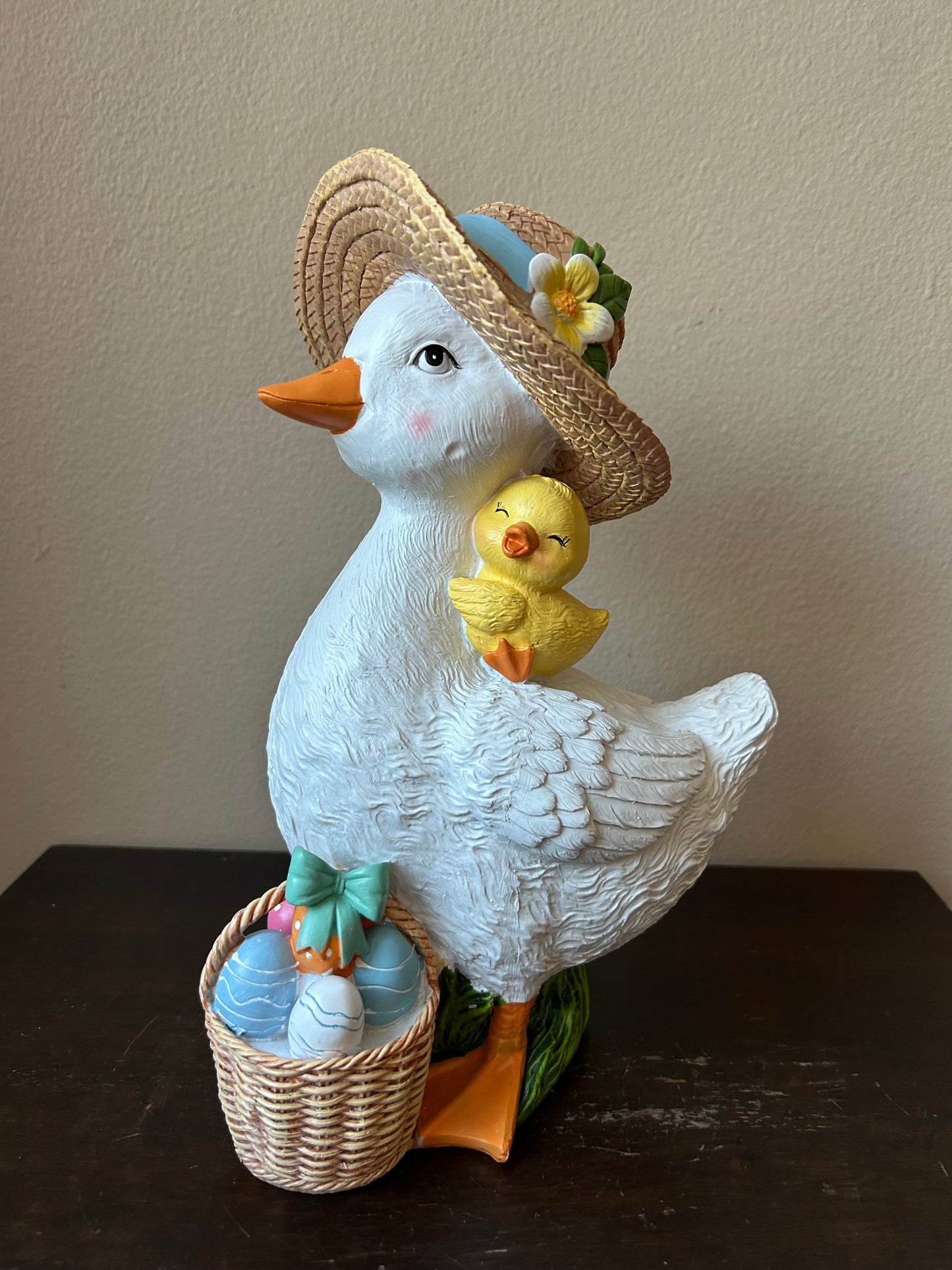 New Easter Duck Wearing Straw Hat With Easter Egg Basket Figurine 11” Tall
