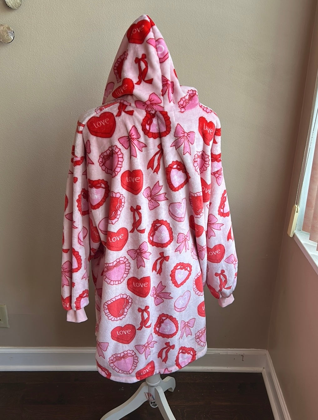Marlo Lorenz Throwzy Poncho heartsValentines New Gift OS