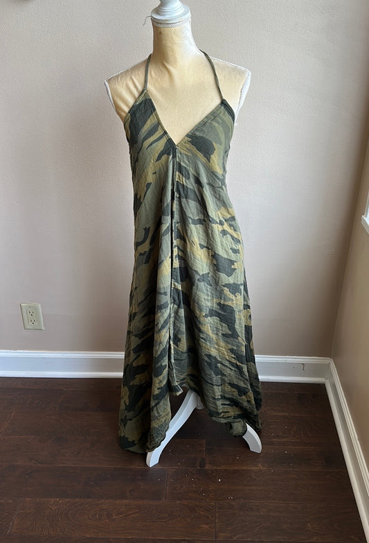 Love Stitch Womens Camouflage Handkerchief Sz S/M Long Dress Asymmetrical ST2225