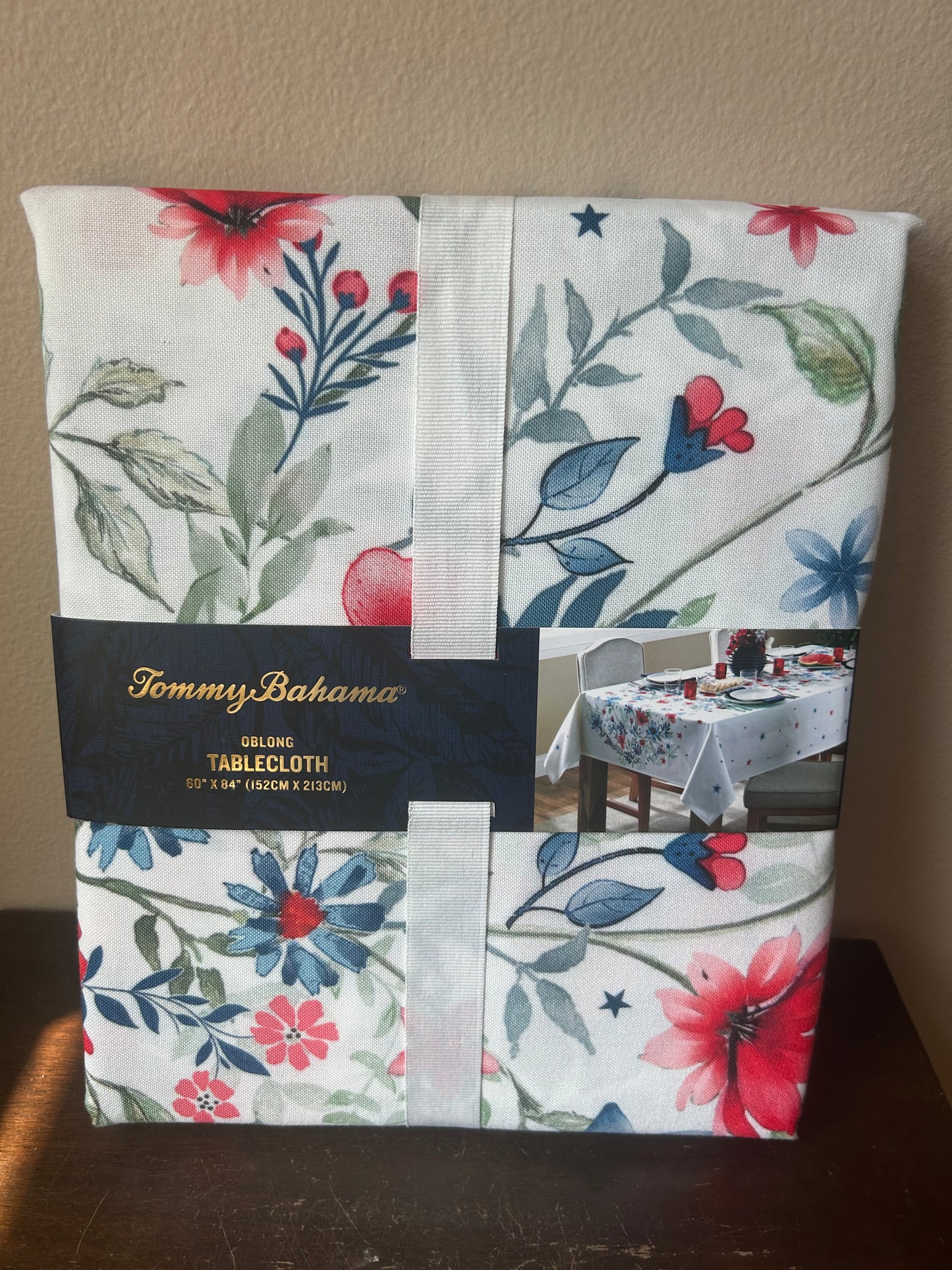 New Tommy Bahama Americana Tablecloth Floral Oblong 60”x84”