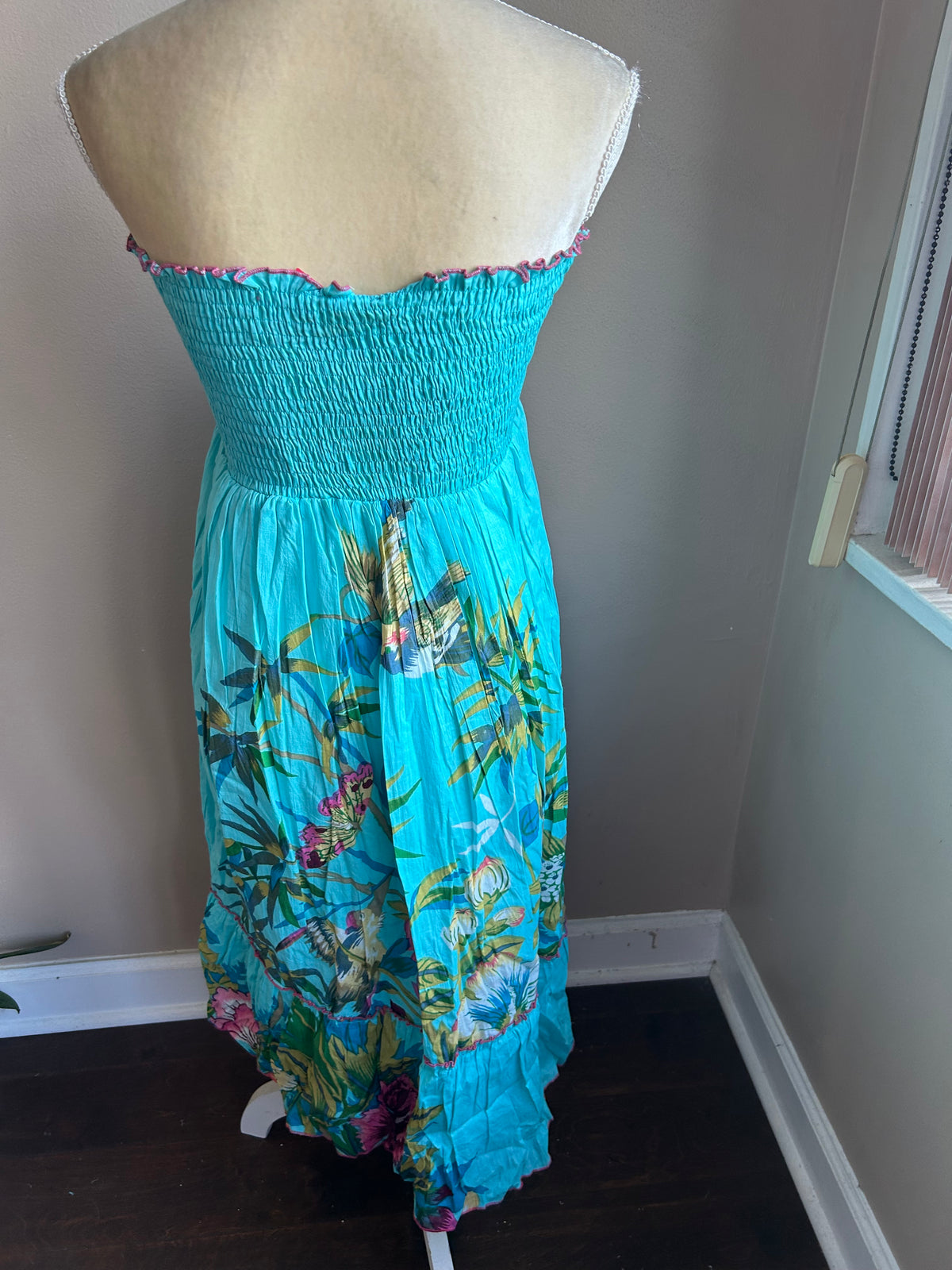 Mystery Womens New Smocked Sz M Strapless Cotton Lined Floral Butterflies 5003