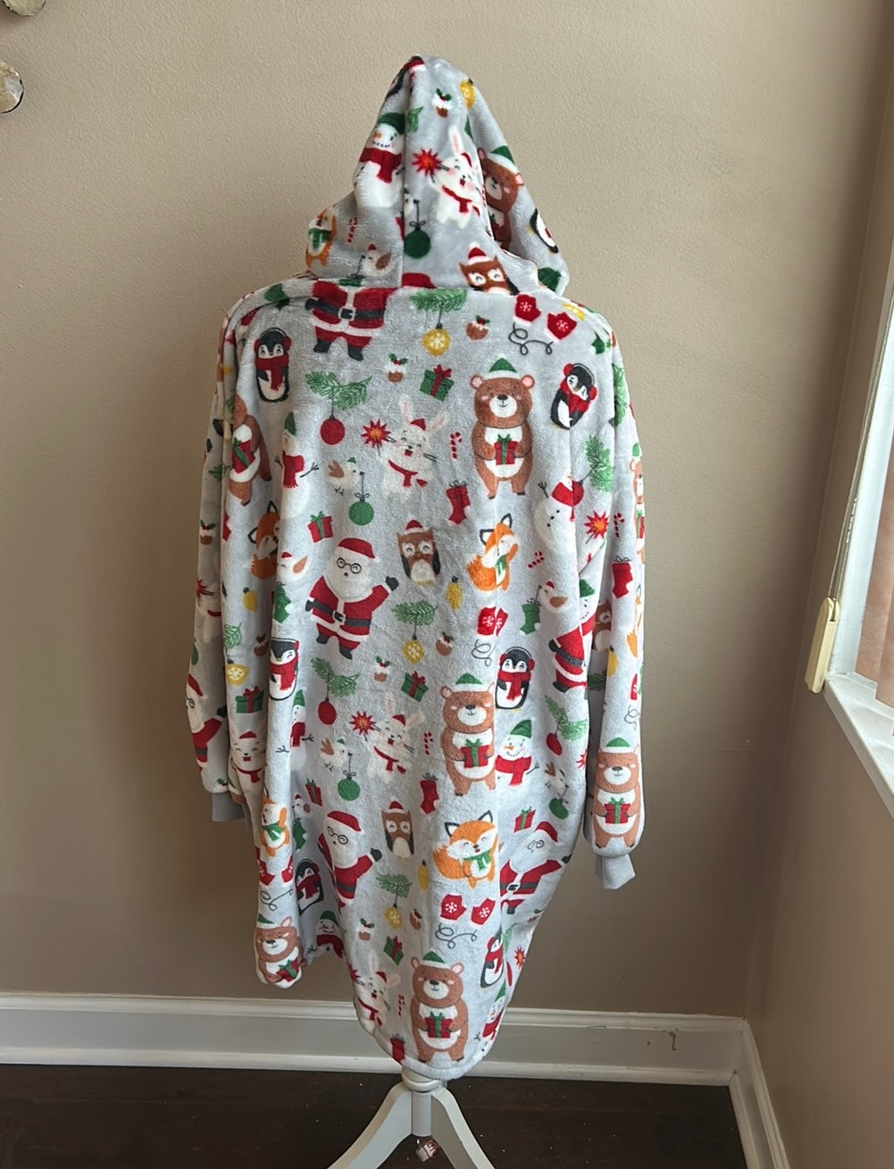 Marlo Lorenz Throwzy Hooded Christmas Santa Claus Candy Cane Snowflake Penguin