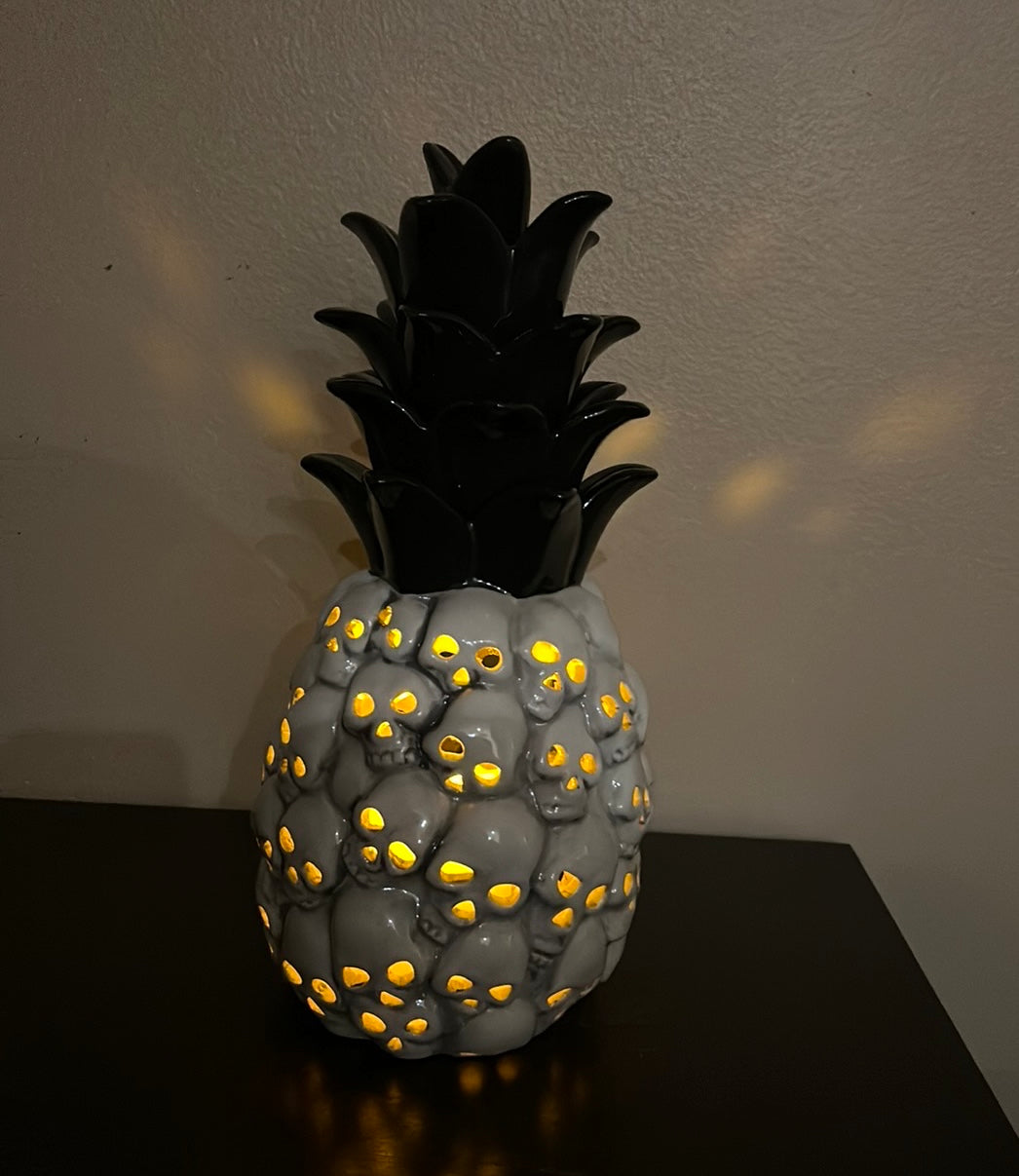 New Skull Face Pineapple Halloween Decor Tabletop Light Up 12” Tall