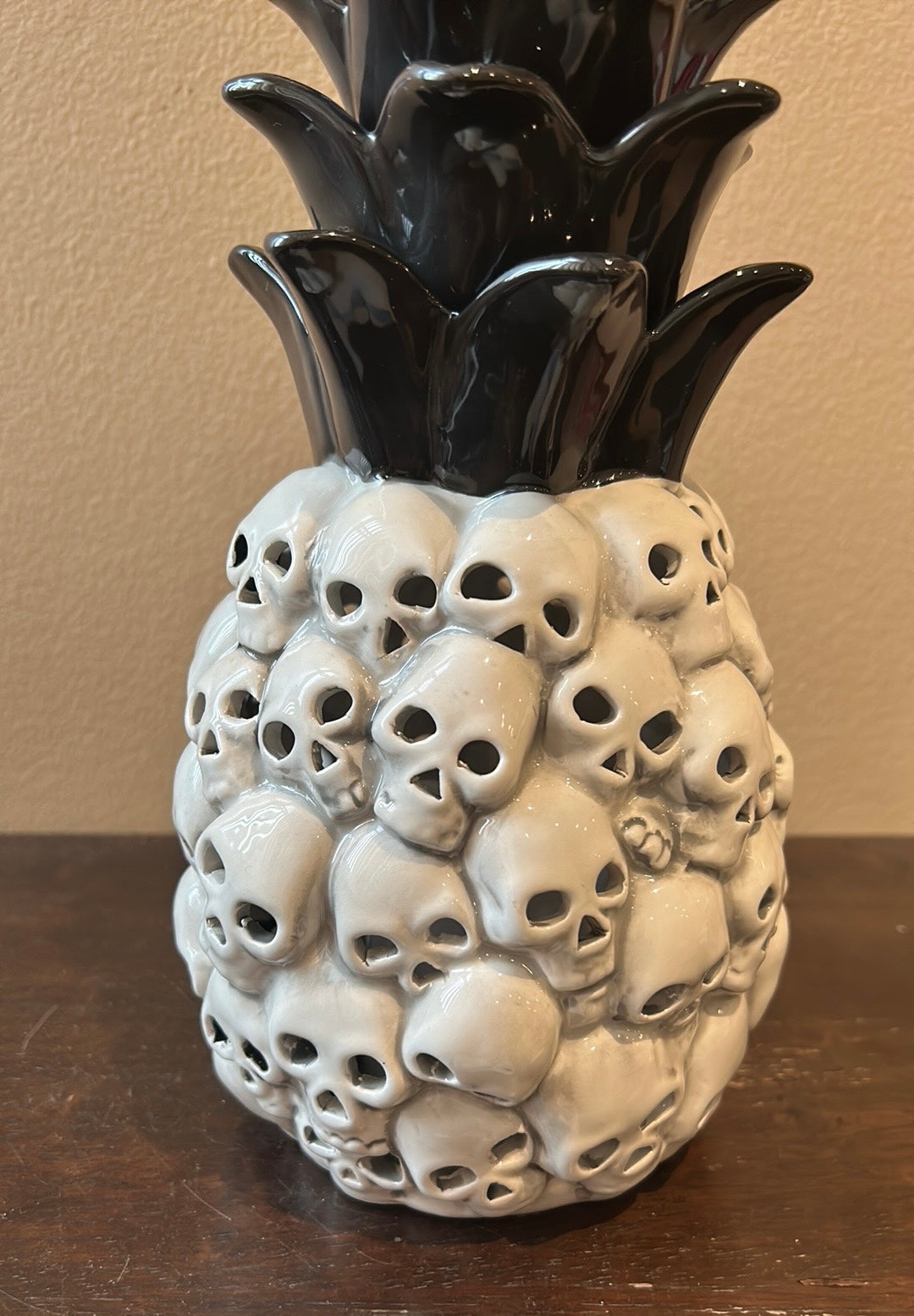 New Skull Face Pineapple Halloween Decor Tabletop Light Up 12” Tall