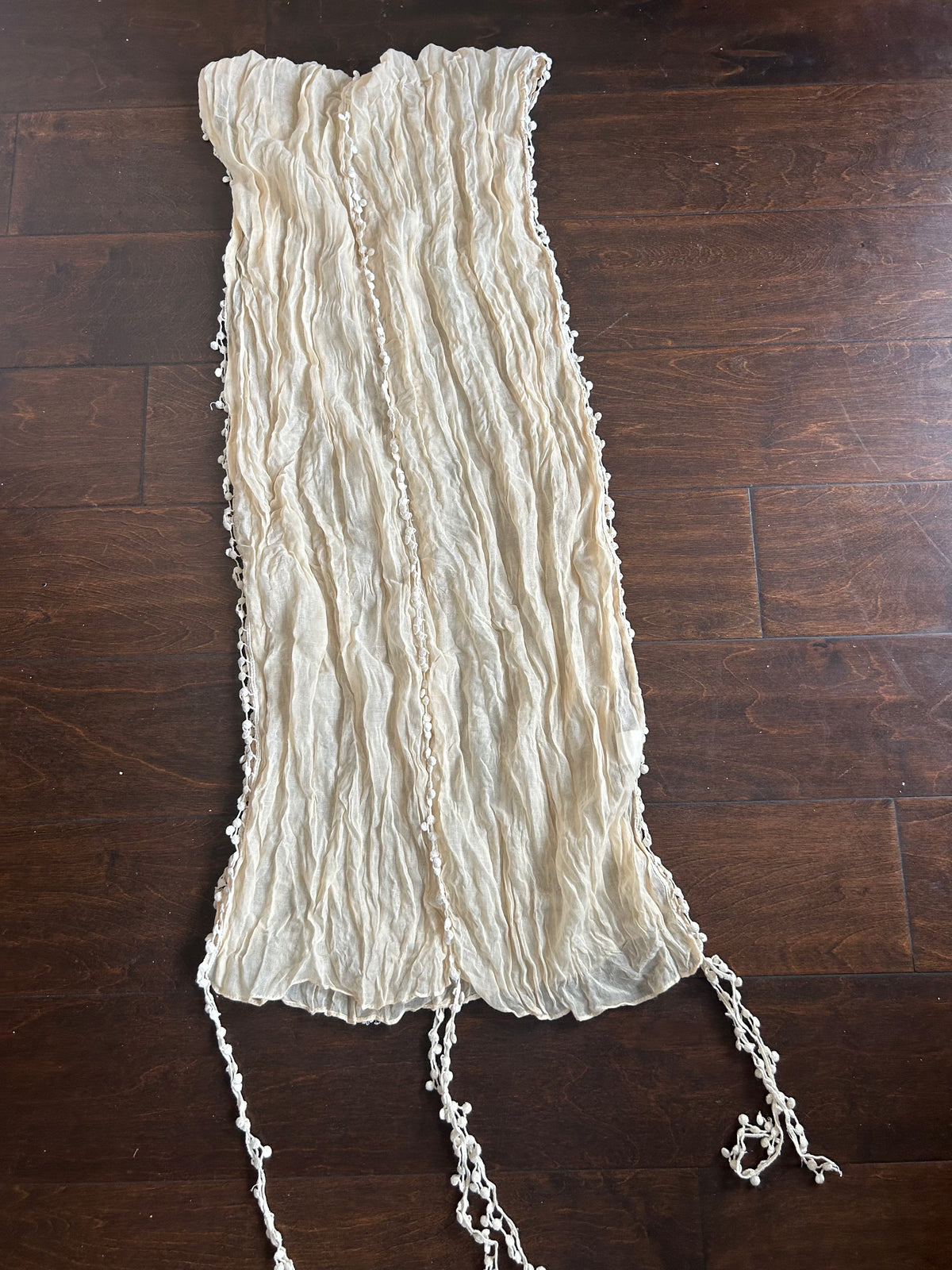 New Womens Ivory Cream Scarf With Lace Trims New 5001-3102