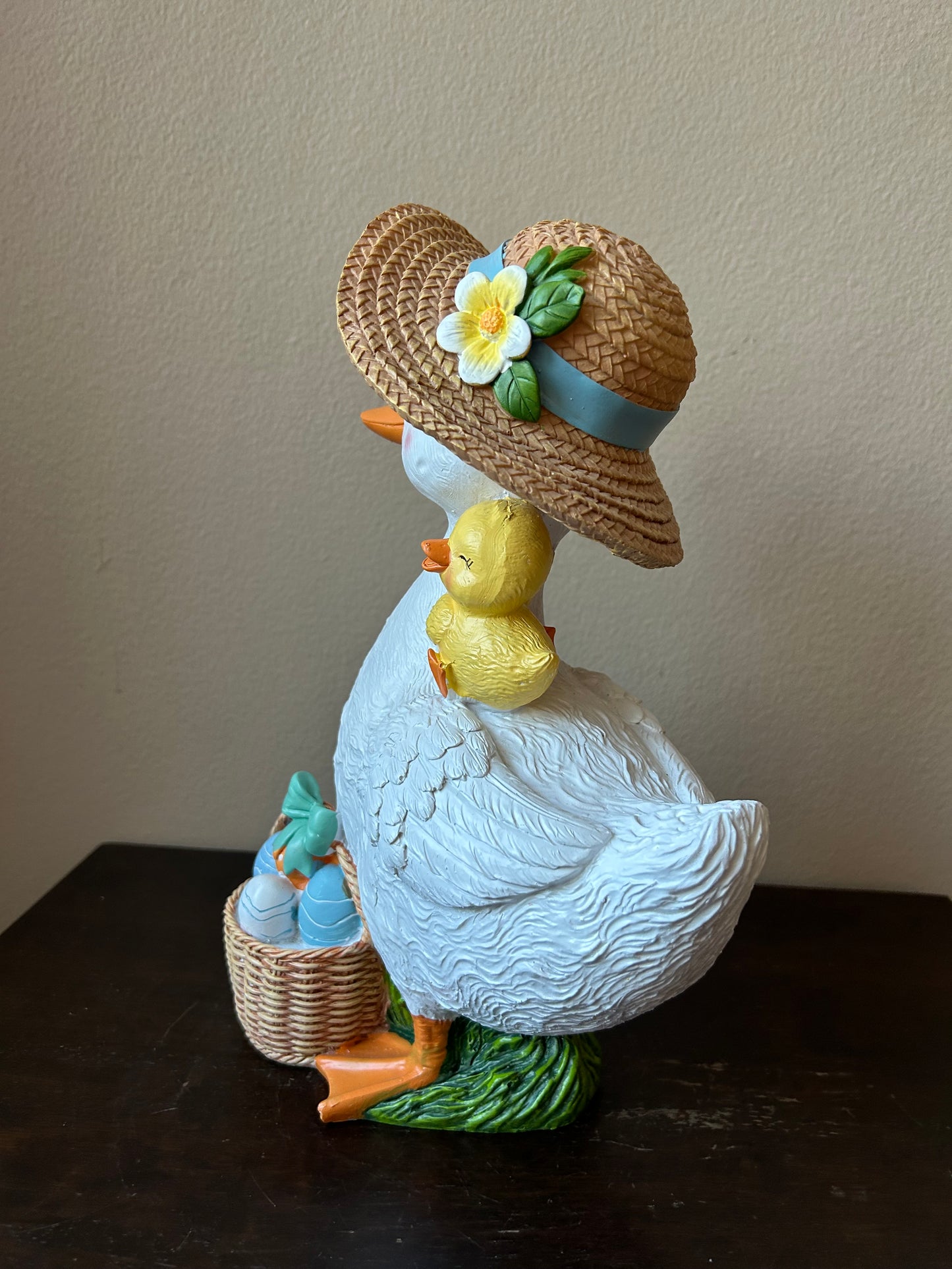 New Easter Duck Wearing Straw Hat With Easter Egg Basket Figurine 11” Tall