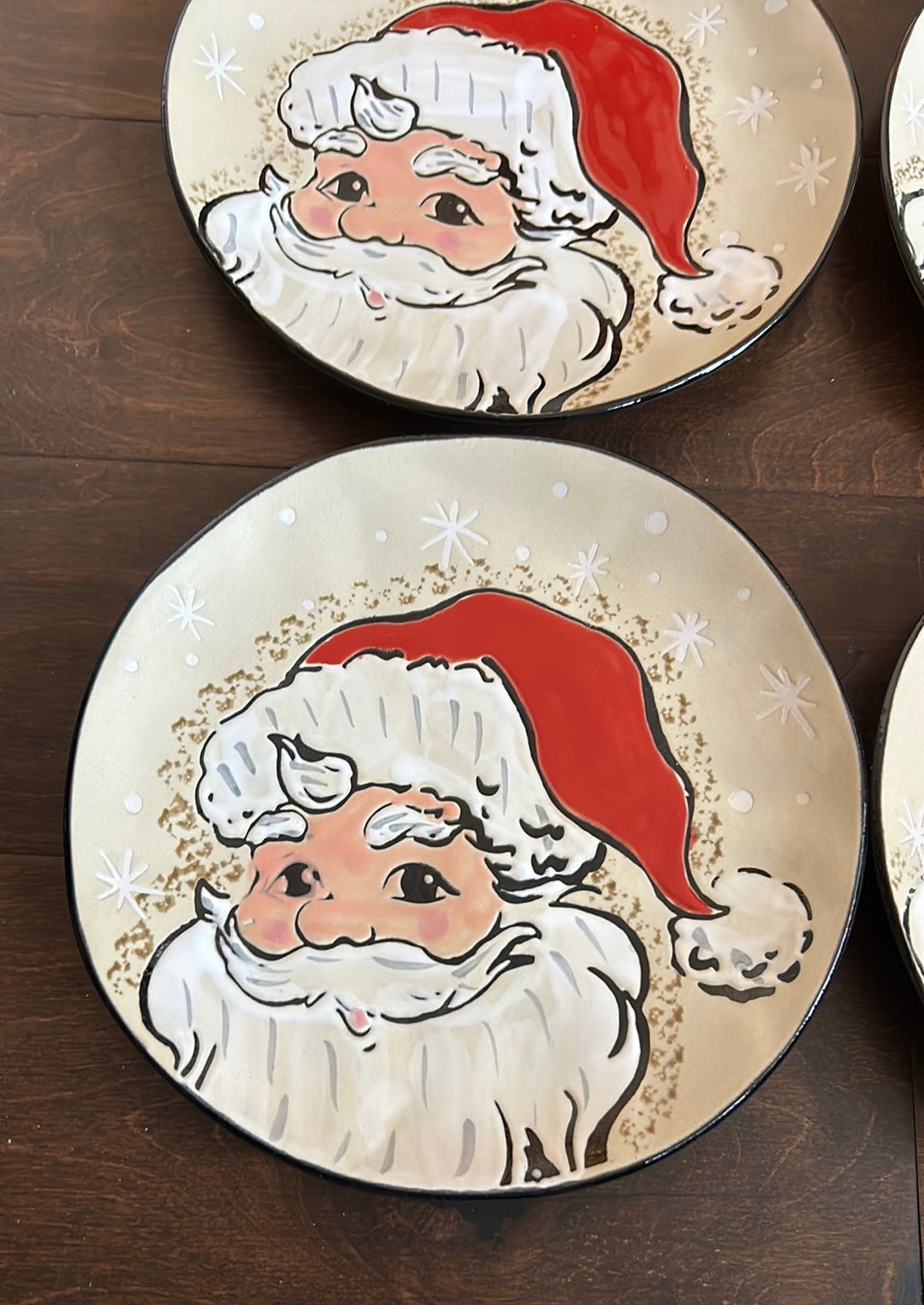 Eli & Ana Set Of 4 Santa Claus salad Plates new Christmas