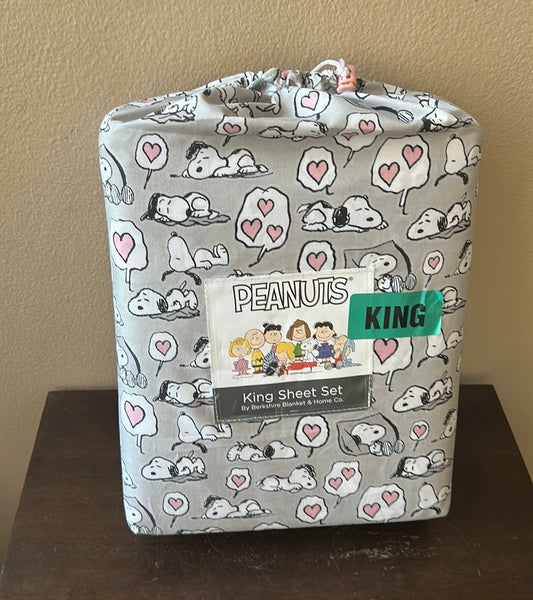 Snoopy King Sheet Set Valentines Day Gray Pink Hearts New  Love