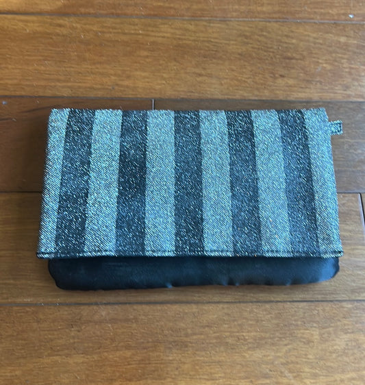 Victoria’s Secret Makeup Pouch New Black Silver New Shimmery