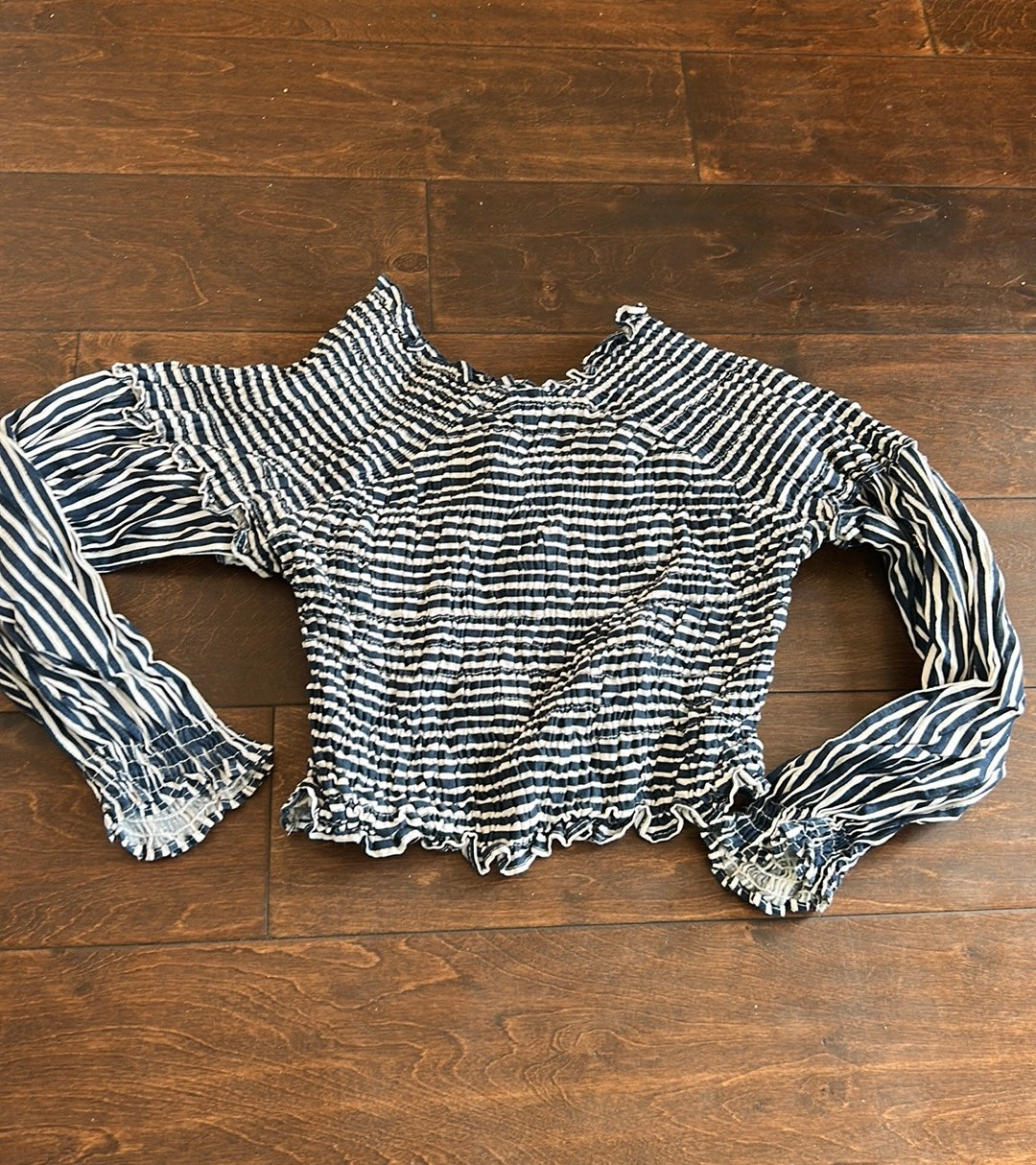 Zara Women’s Blouse Striped sz S Blue White New Linen Blend Cropped 3425