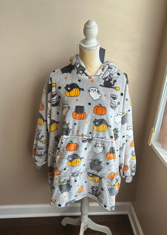 Marlo Lorenz Throwzy Poncho Mummy Cat Pumpkins New OS Hooded Halloween