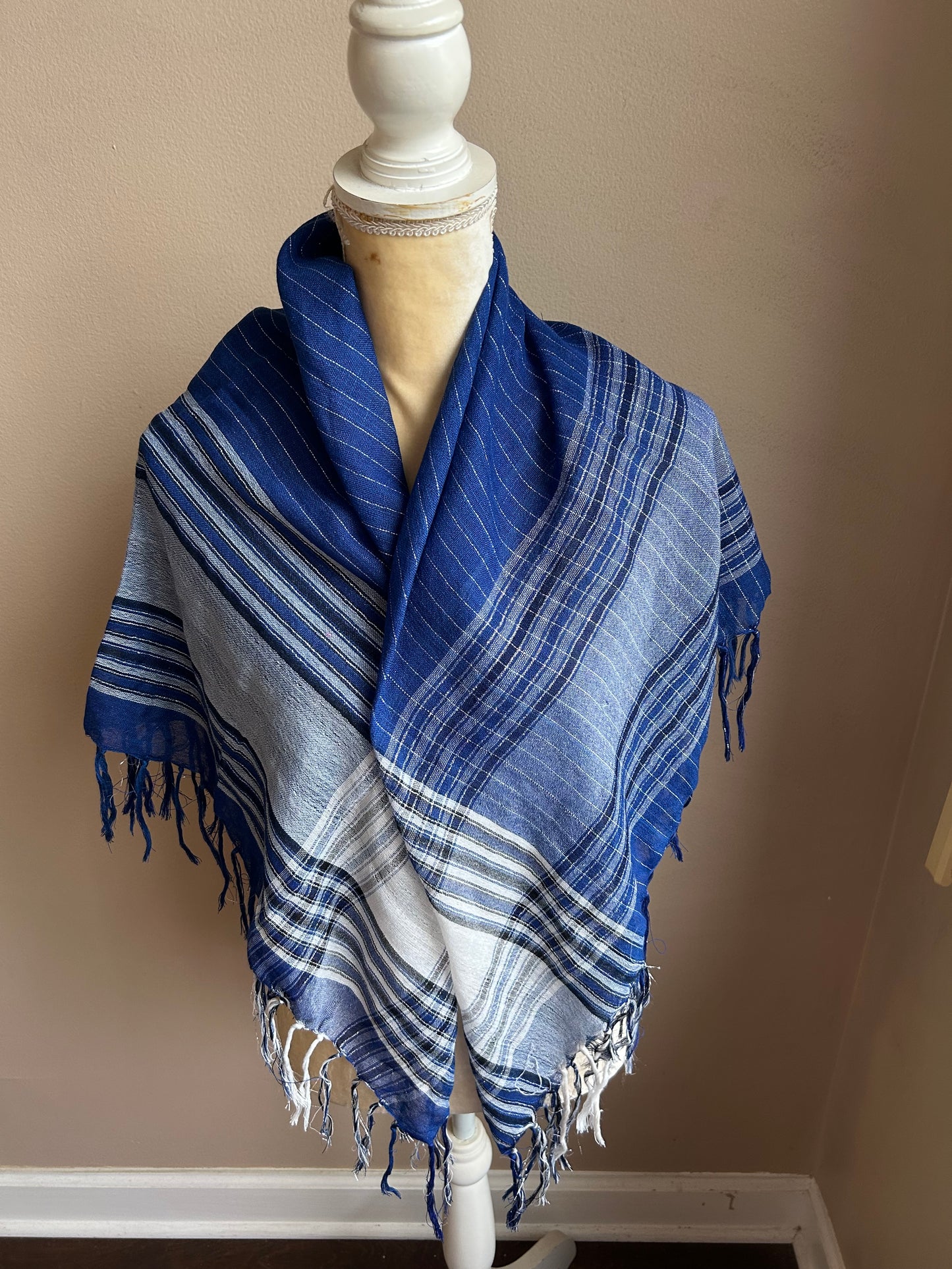 New Womens Scarf Blue White Plaid Lurex 5000-3102