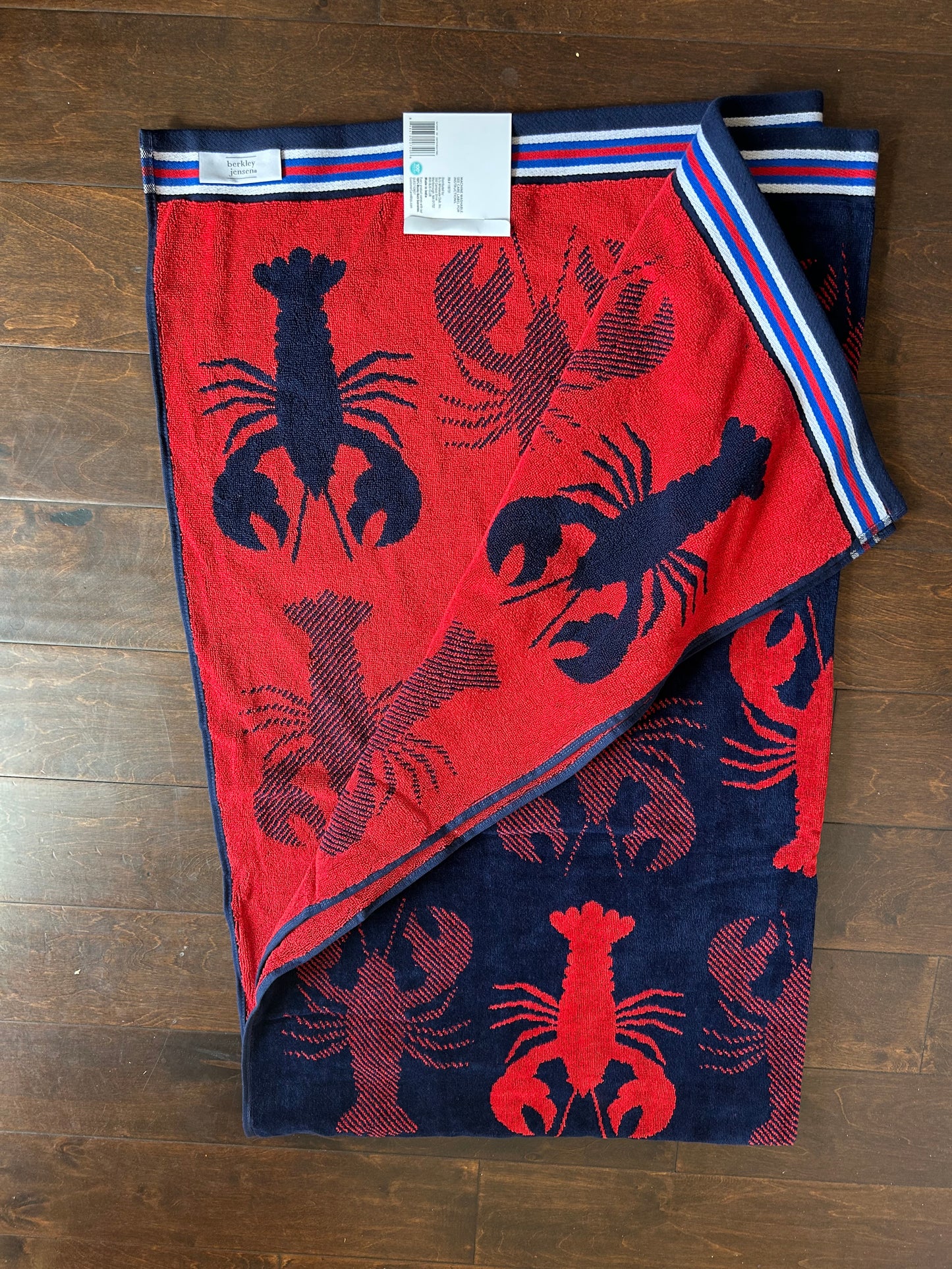 New Home Beach Towel Cotton  Lobster print Blue red 40”x72”