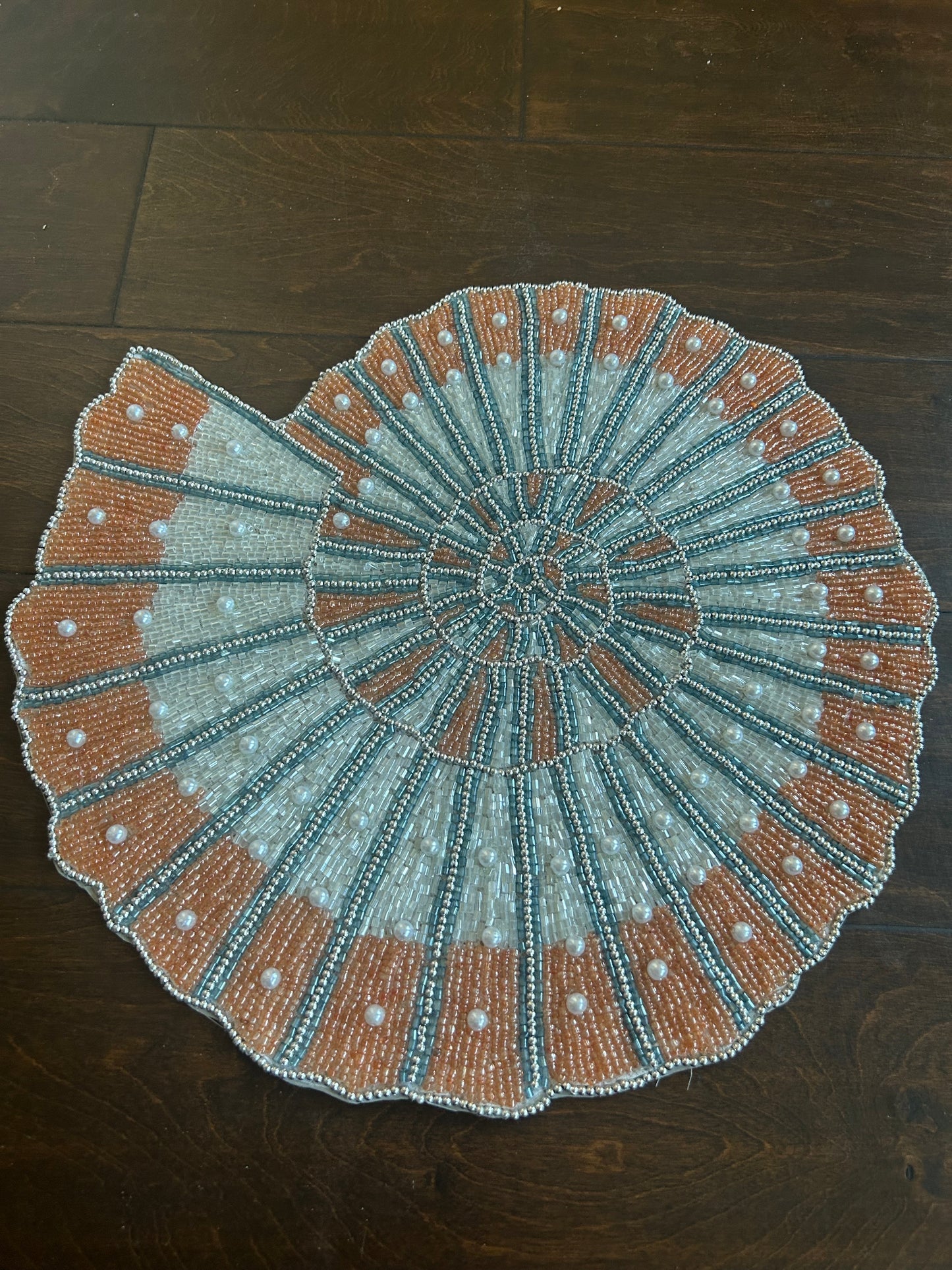 Sigrid Olsen Beaded Shell Shape Charger Placemat New Pearls