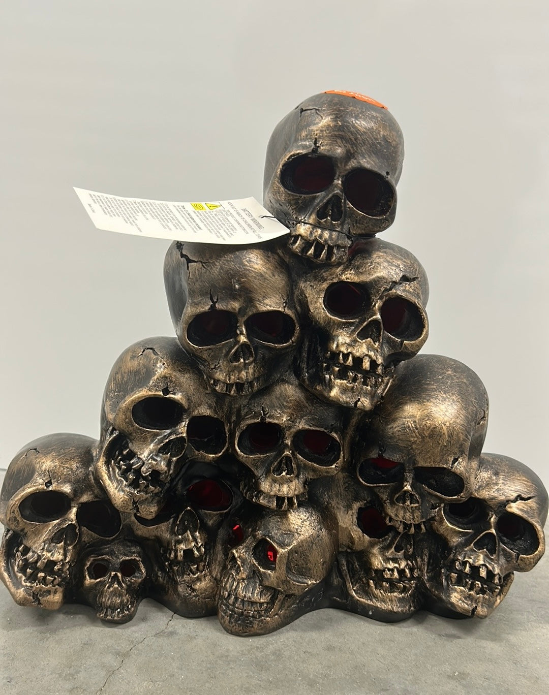 New Halloween Skull Figurine Led Light Up Spooky Figurine Decor