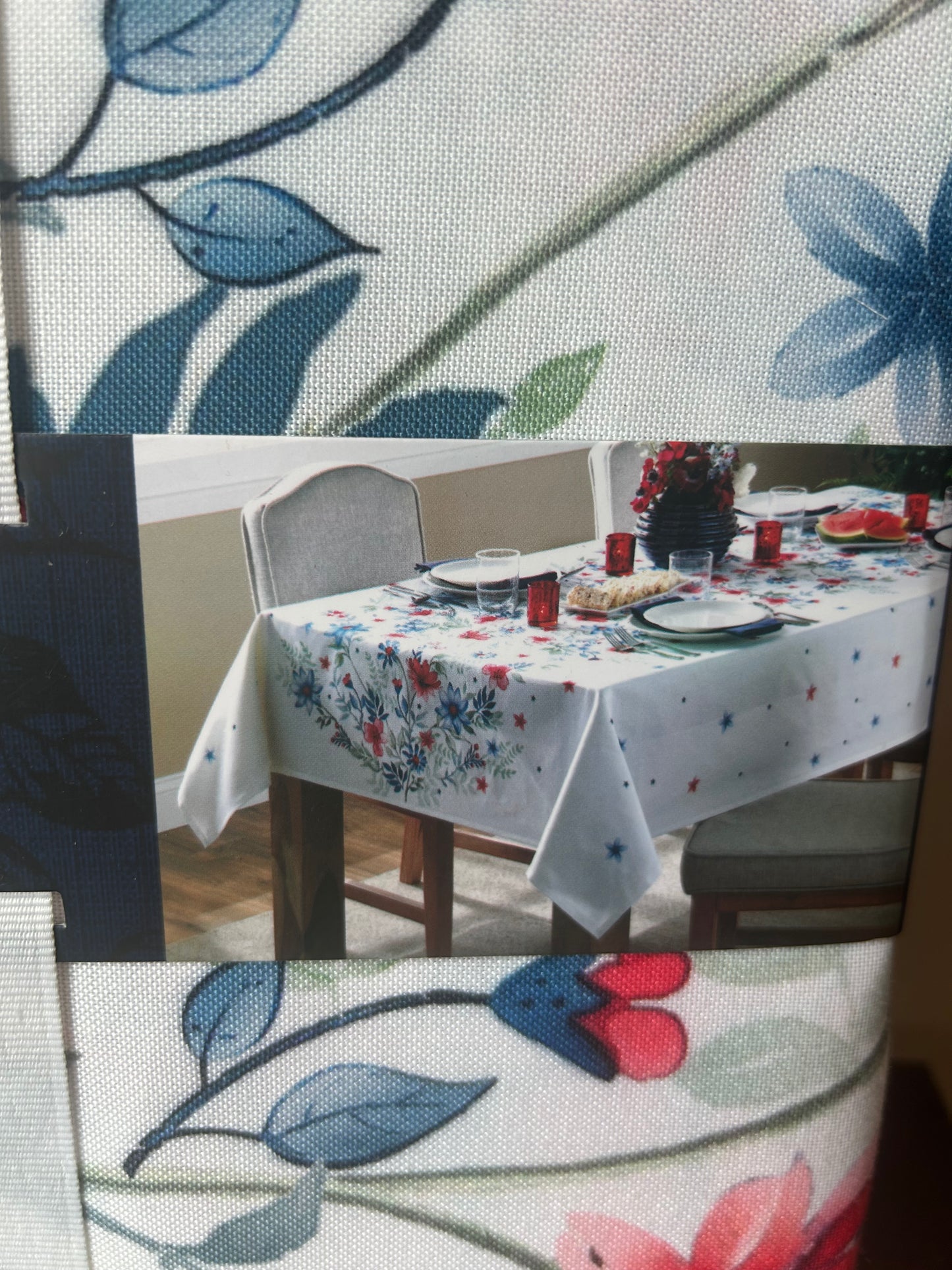 New Tommy Bahama Americana Tablecloth Floral Oblong 60”x84”