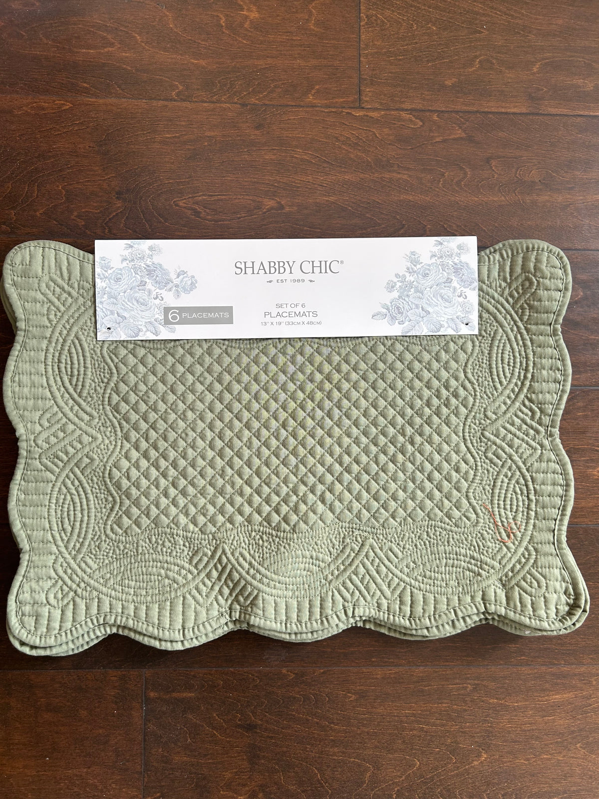 Shabby Chic Set Of 6 Scalloped Edged  Quilted Placemats New Green Fall