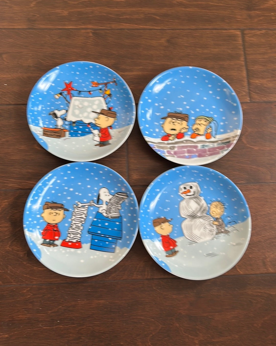 Peanuts Snoopy Christmas Appetizer/dessert Ceramic 6” Plates New Set Of 4