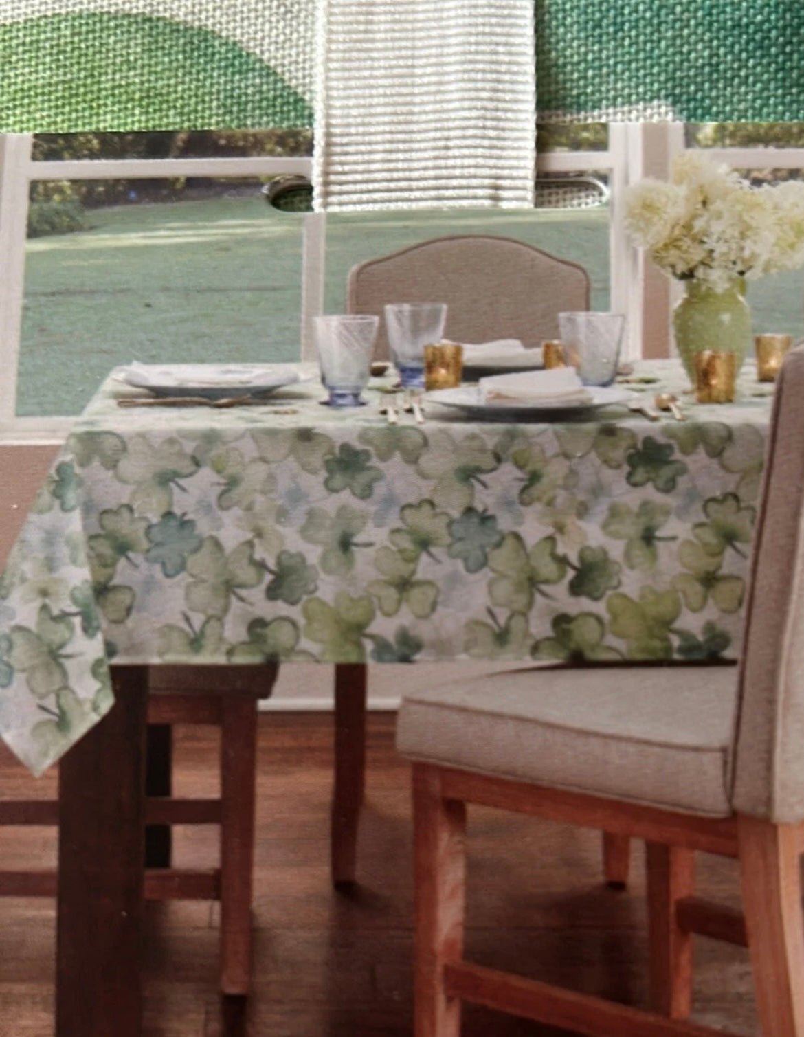 Storehouse St Patrick’s Day Green White 3 Leaf Clover Tablecloth 60”x84”