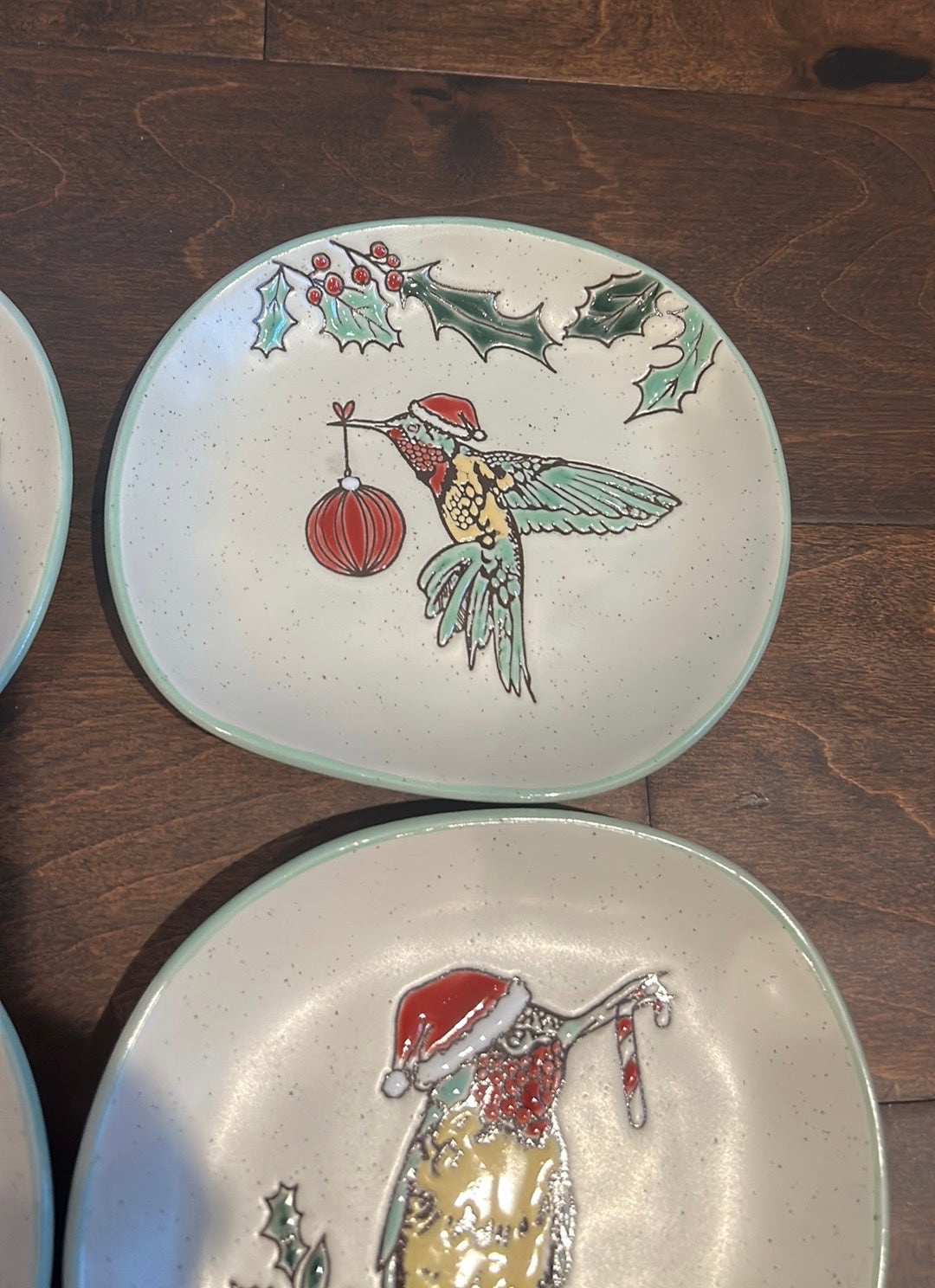 ELI + ANA HOLIDAY HUMMINGBIRD Appetizer Plates Set of 4 New Christmas Candy Cane