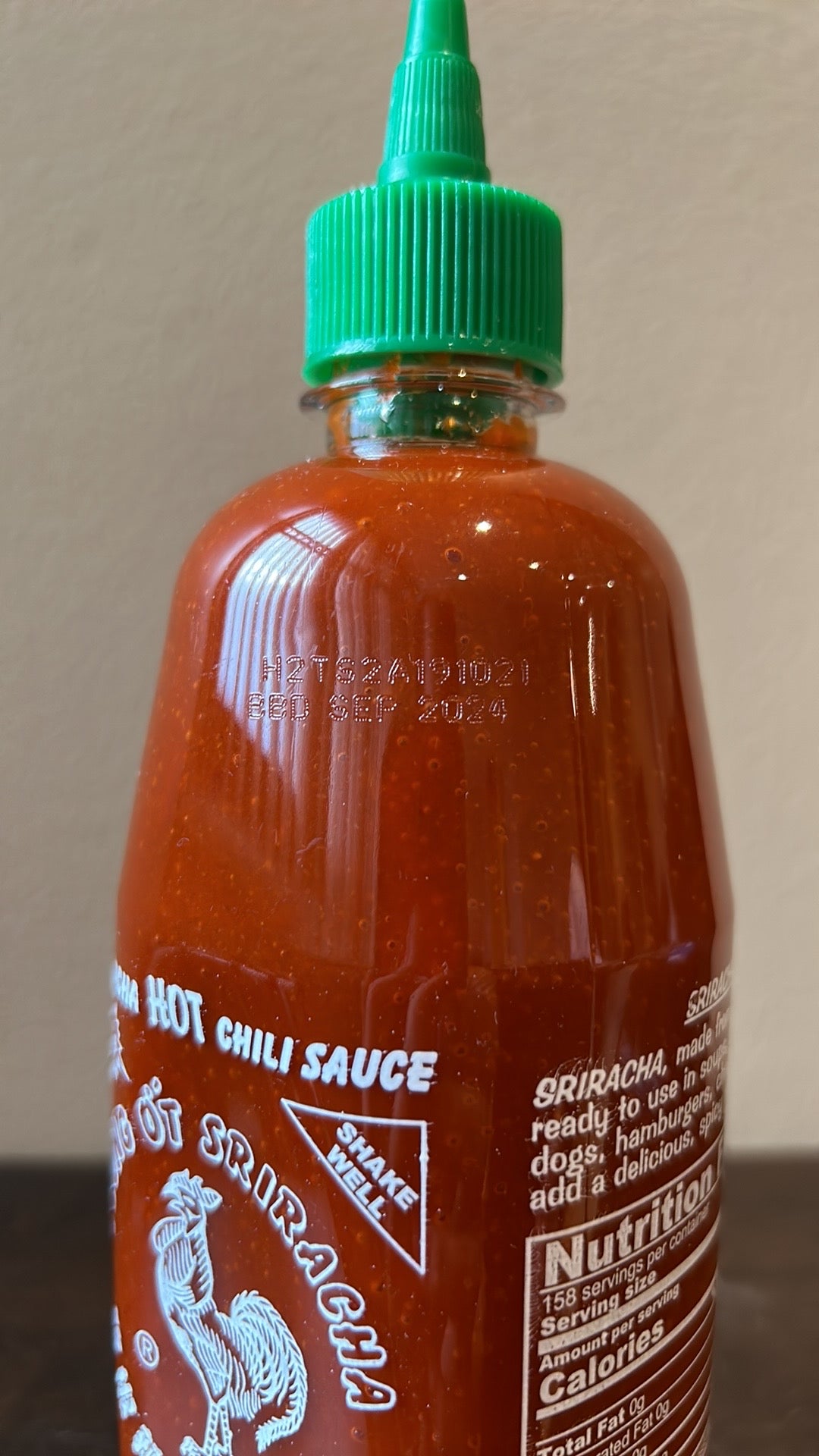 Huy Fong Foods Sriracha Hot Chili Sauce - 28 oz Expiration 02/24