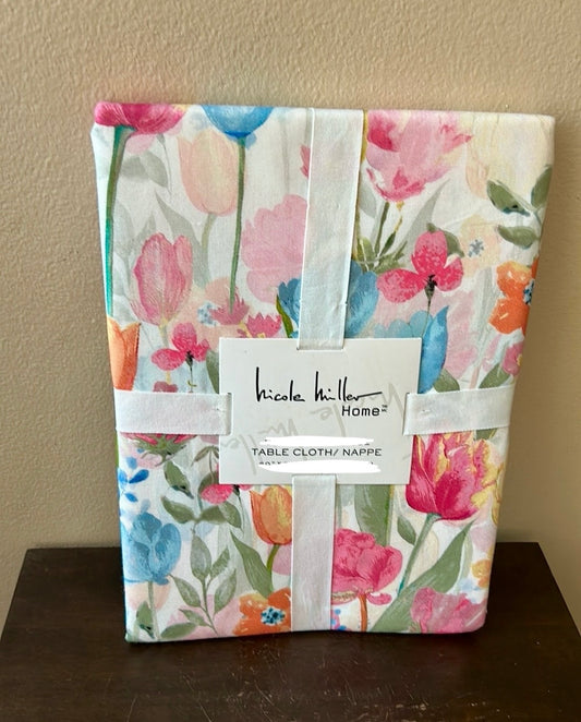 Nicole Miller Tablecloth New 60”x 84” Tulips Spring Floral Oblong