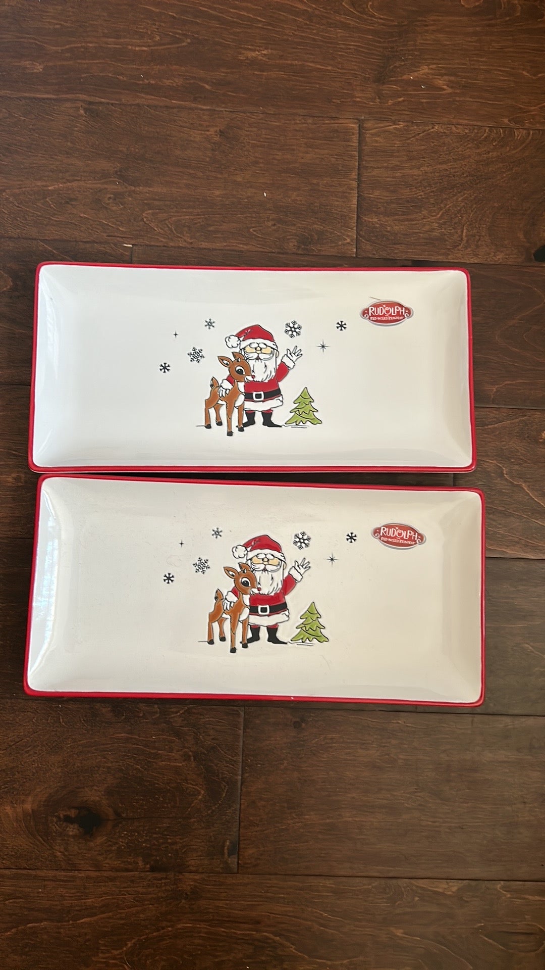 Set Of 2 Rudolph the Red Nose Reindeer and Santa Dinner Platter New