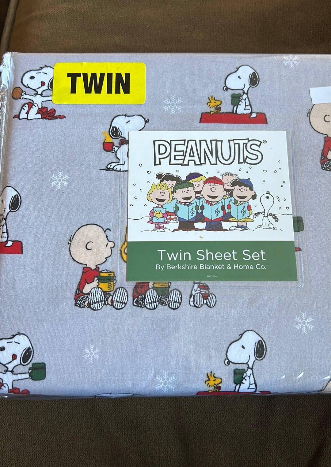 PEANUTS Christmas Twin SHEETS SET Snoopy Woodstock Charlie Brown Hot Chocolate