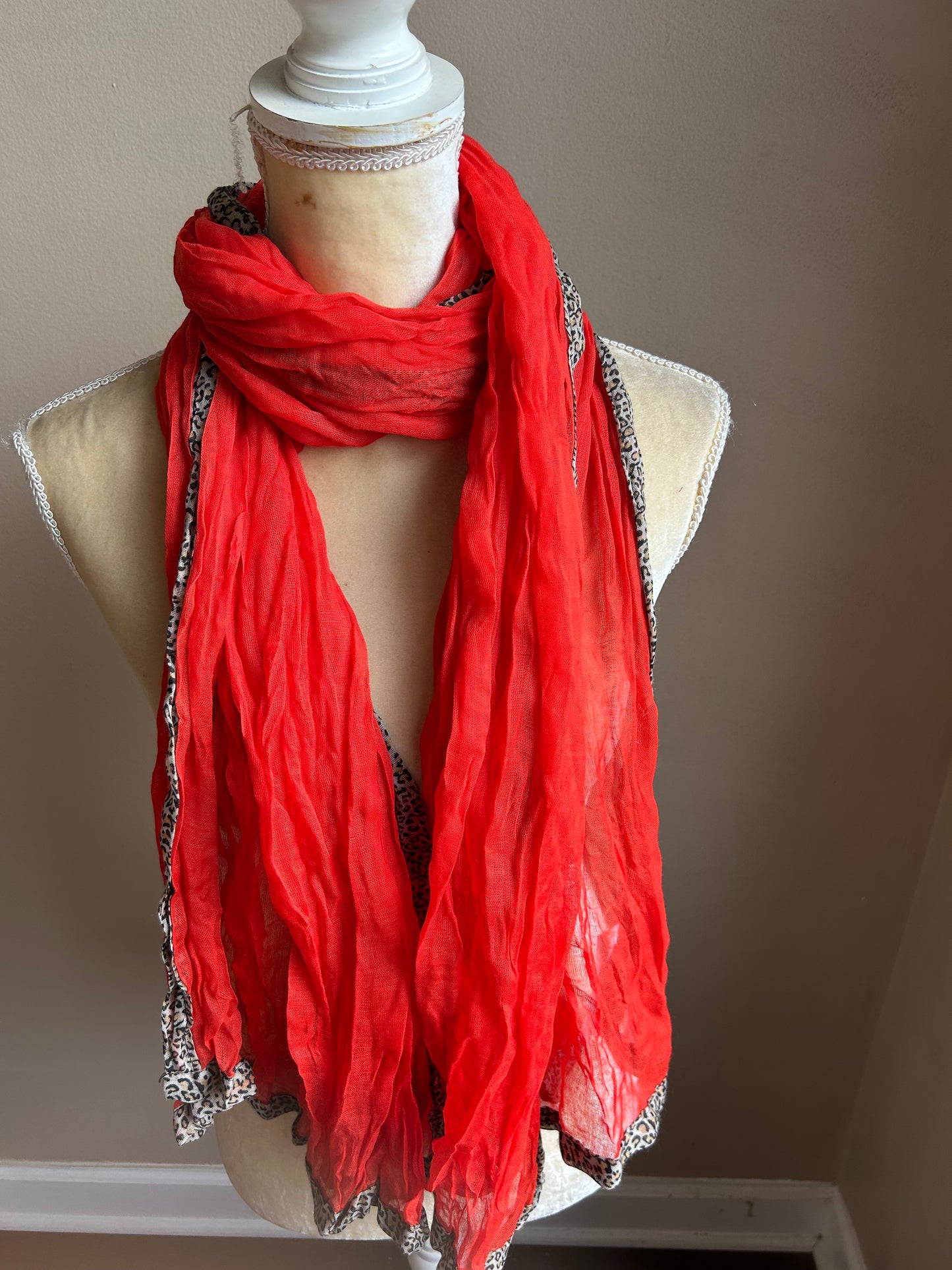 New York & Company Womens Orange Crinkle Scarf  Animal Print Edges New 5000-3102