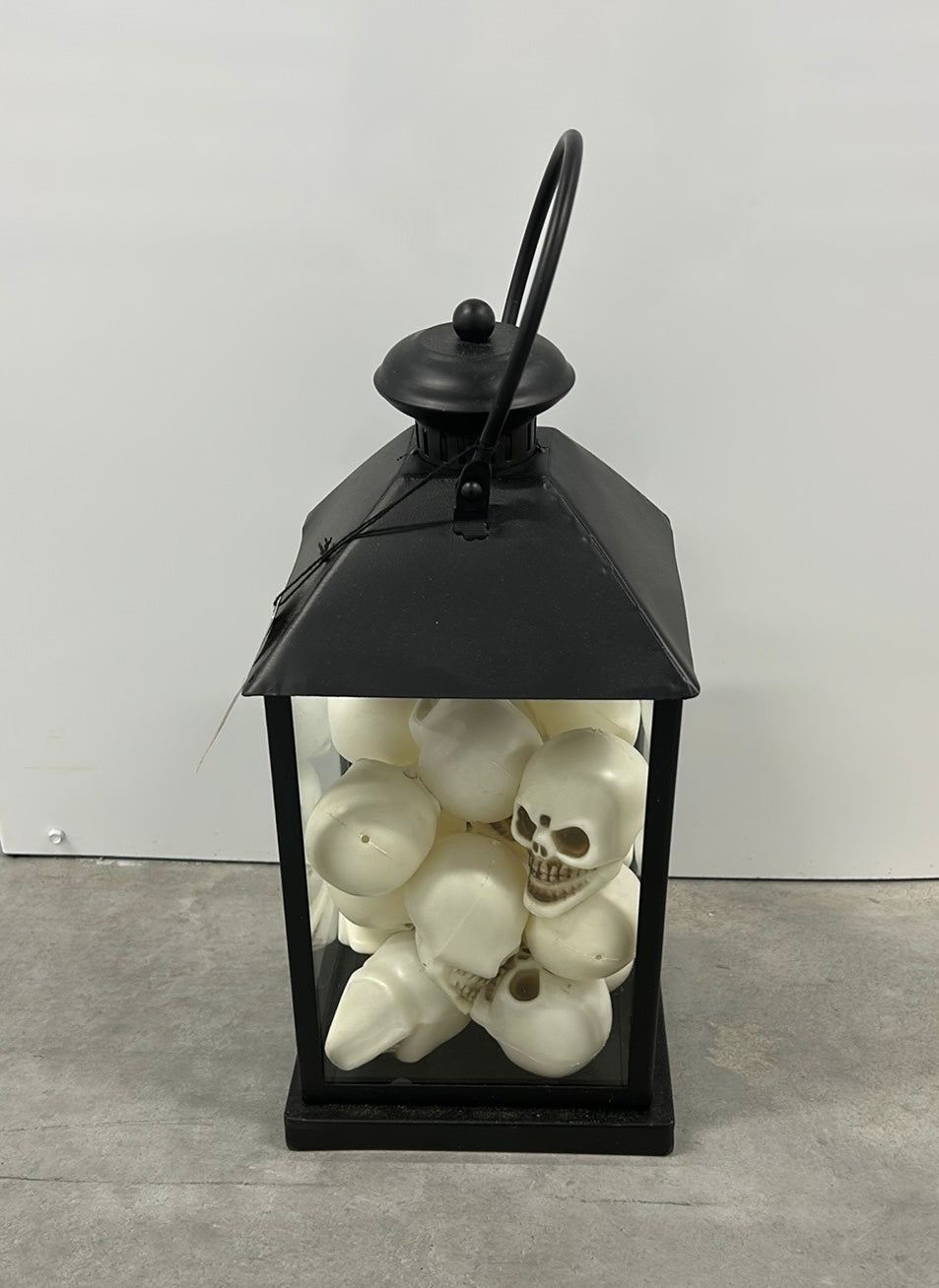 New Halloween Decor Lantern With Skulls LED Light Up New