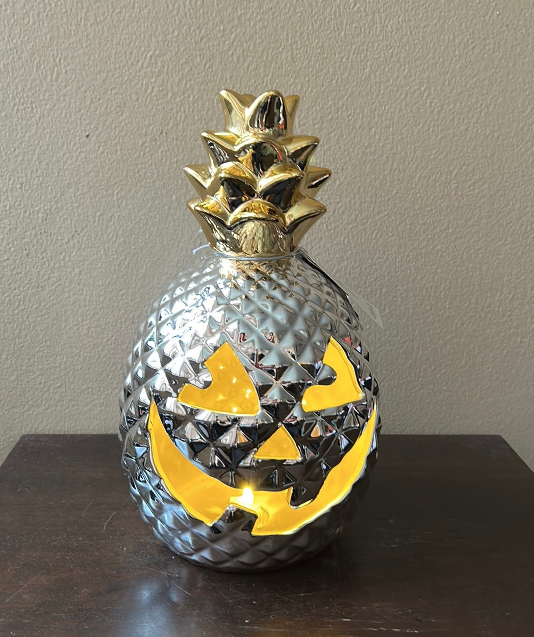 Cute Silver Gold Pineapple Light Up Jack O Lantern New Halloween Decor