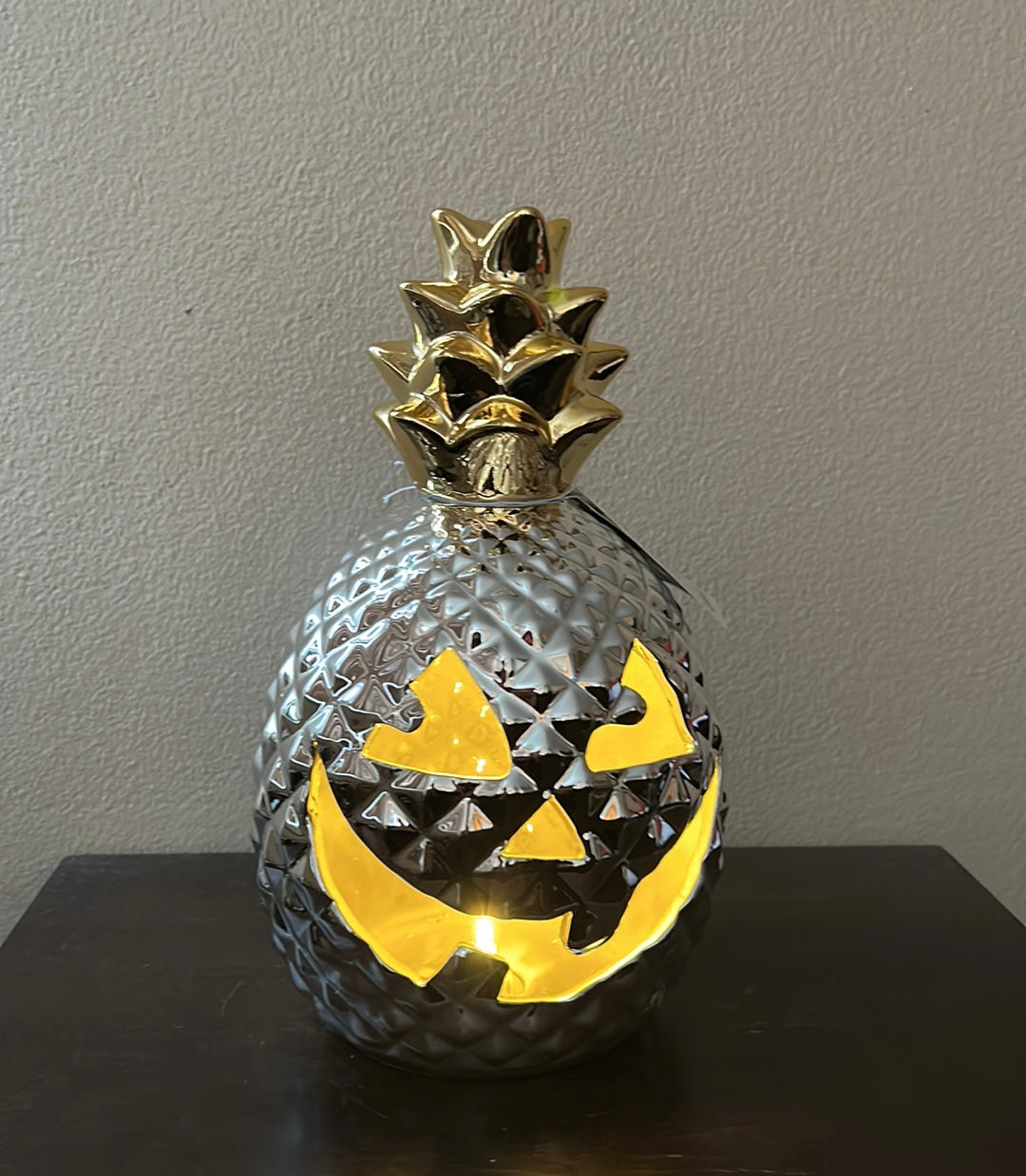 Cute Silver Gold Pineapple Light Up Jack O Lantern New Halloween Decor