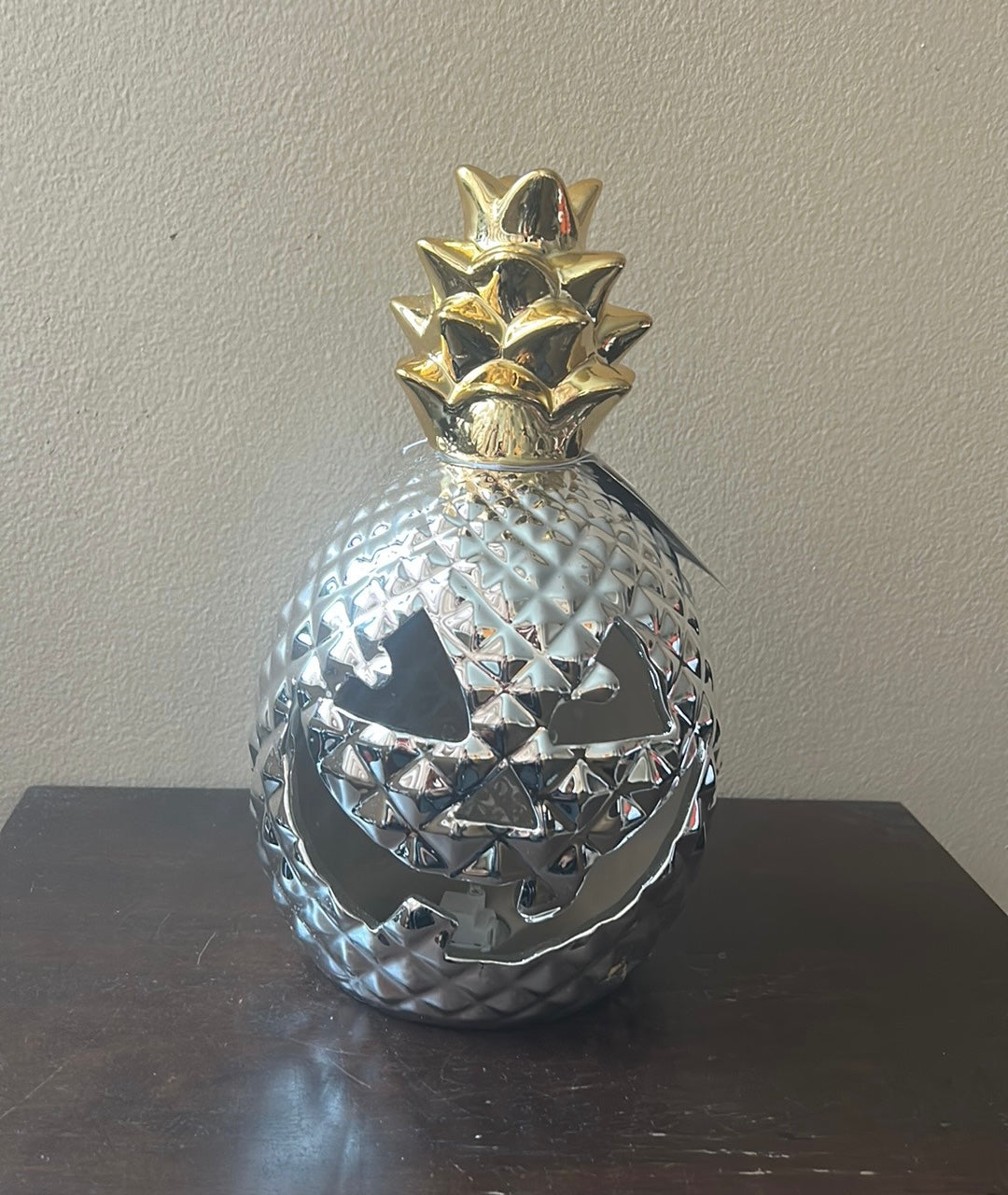 Cute Silver Gold Pineapple Light Up Jack O Lantern New Halloween Decor