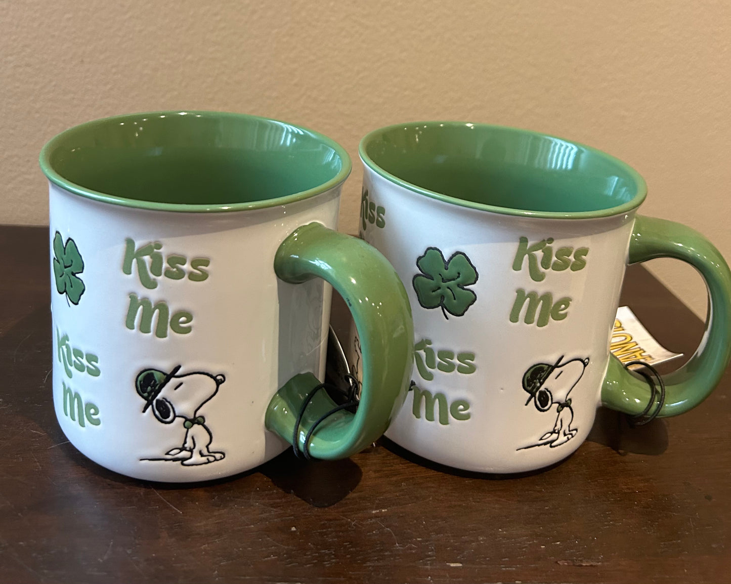 Set Of 2 Peanuts Snoopy St Patrick's Day Mugs New Clover Kiss Me