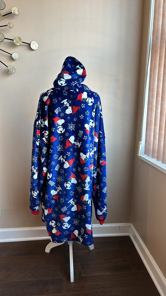 Peanuts Snoopy Mens One Size Blanket Hoodie Christmas New Snowflakes Long Sleeve