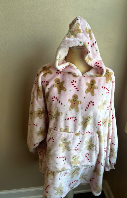 Marlo Lorenz Throwzy Poncho Christmas Gingerbread Candy Cane New Gift