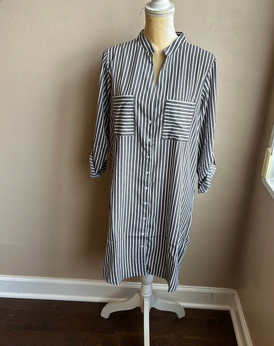 New Womens Plus Sz 1X Shirt Dress Striped Gray White
