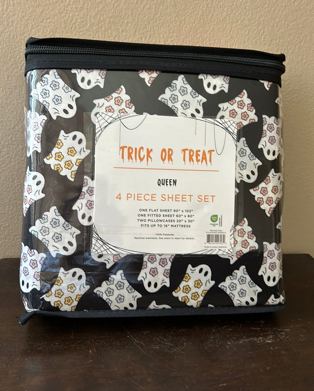 Trick Or Treat Queen Sheet Set Halloween Floral Ghosts Black