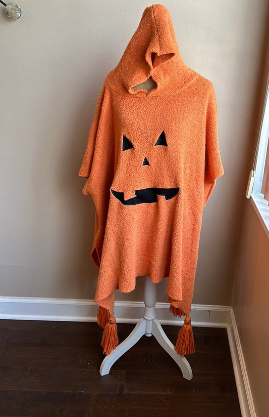 New Adult Pumpkin Jackolantern  Poncho Halloween One Size Unisex Fuzzy